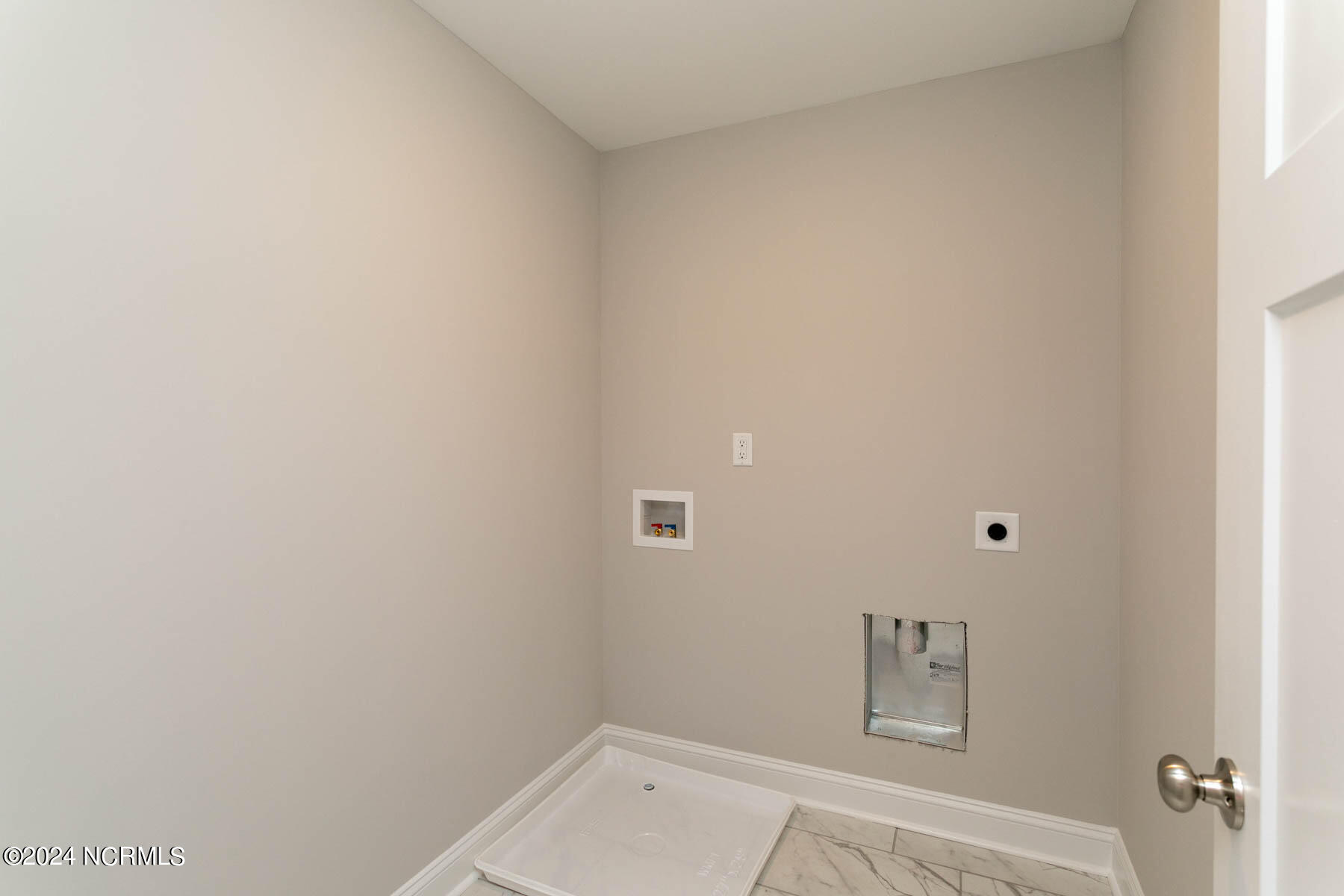515 N Sycamore Street Property Photo 28
