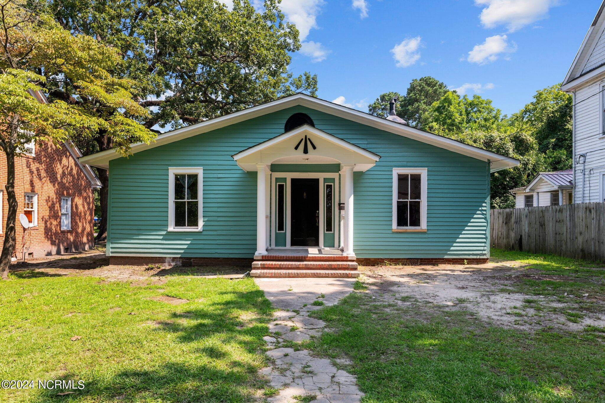 207 Williams Street Property Photo 37