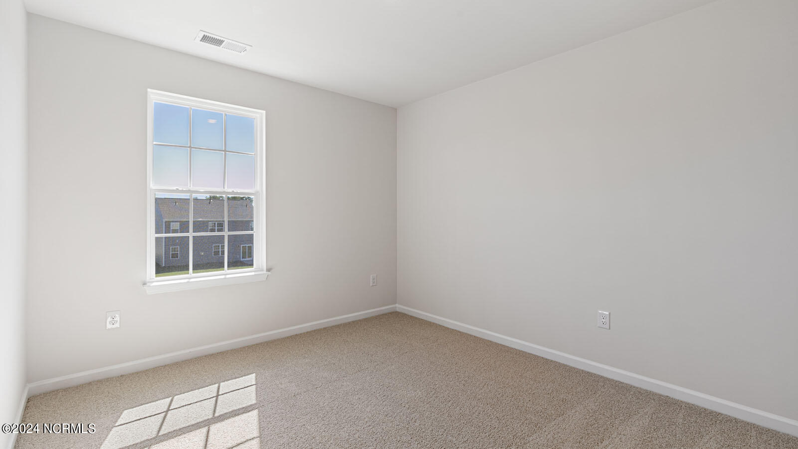 411 Lake Tyler Drive Property Photo 27