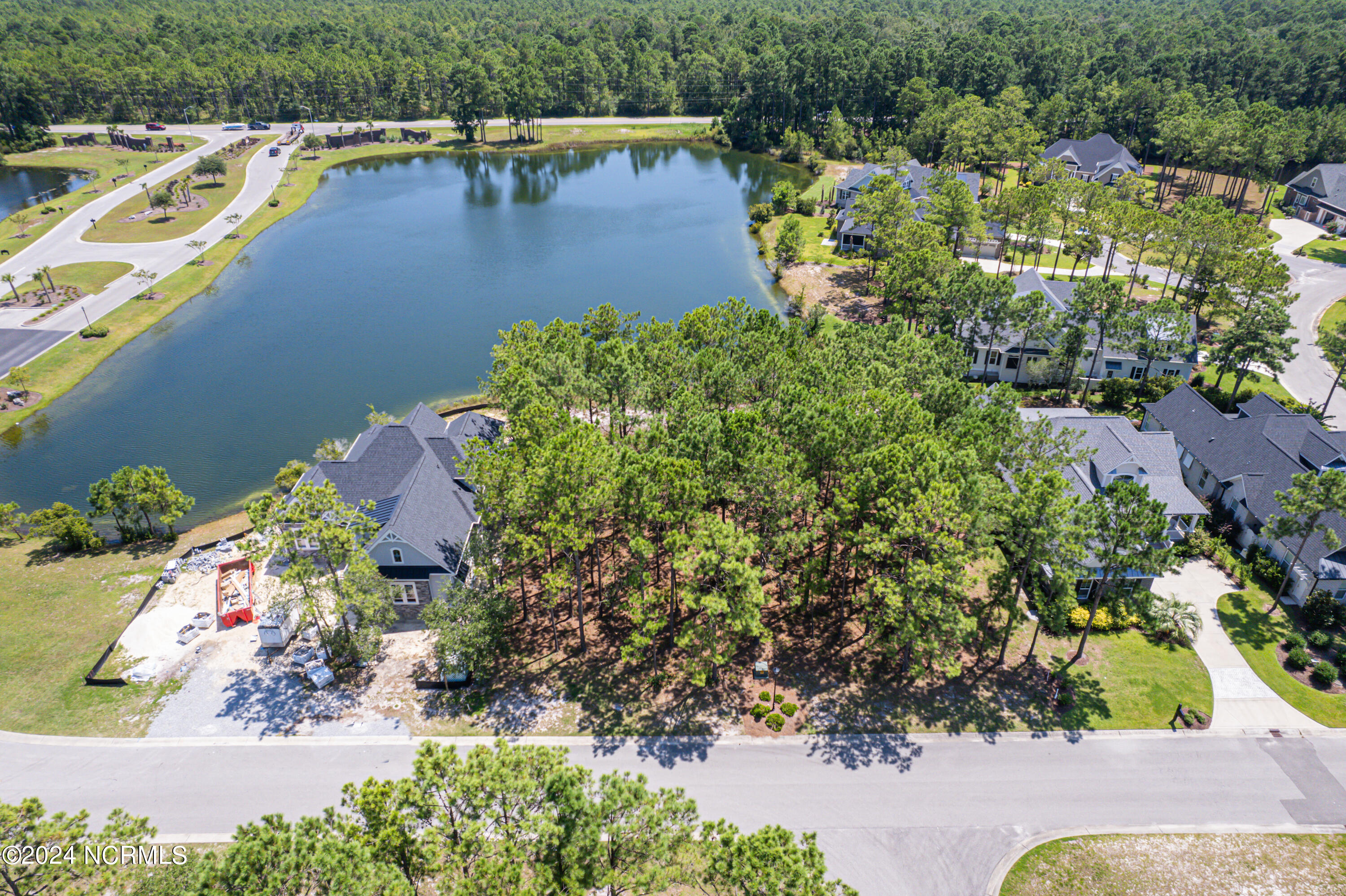 6609 Summerhill Glen Property Photo 2