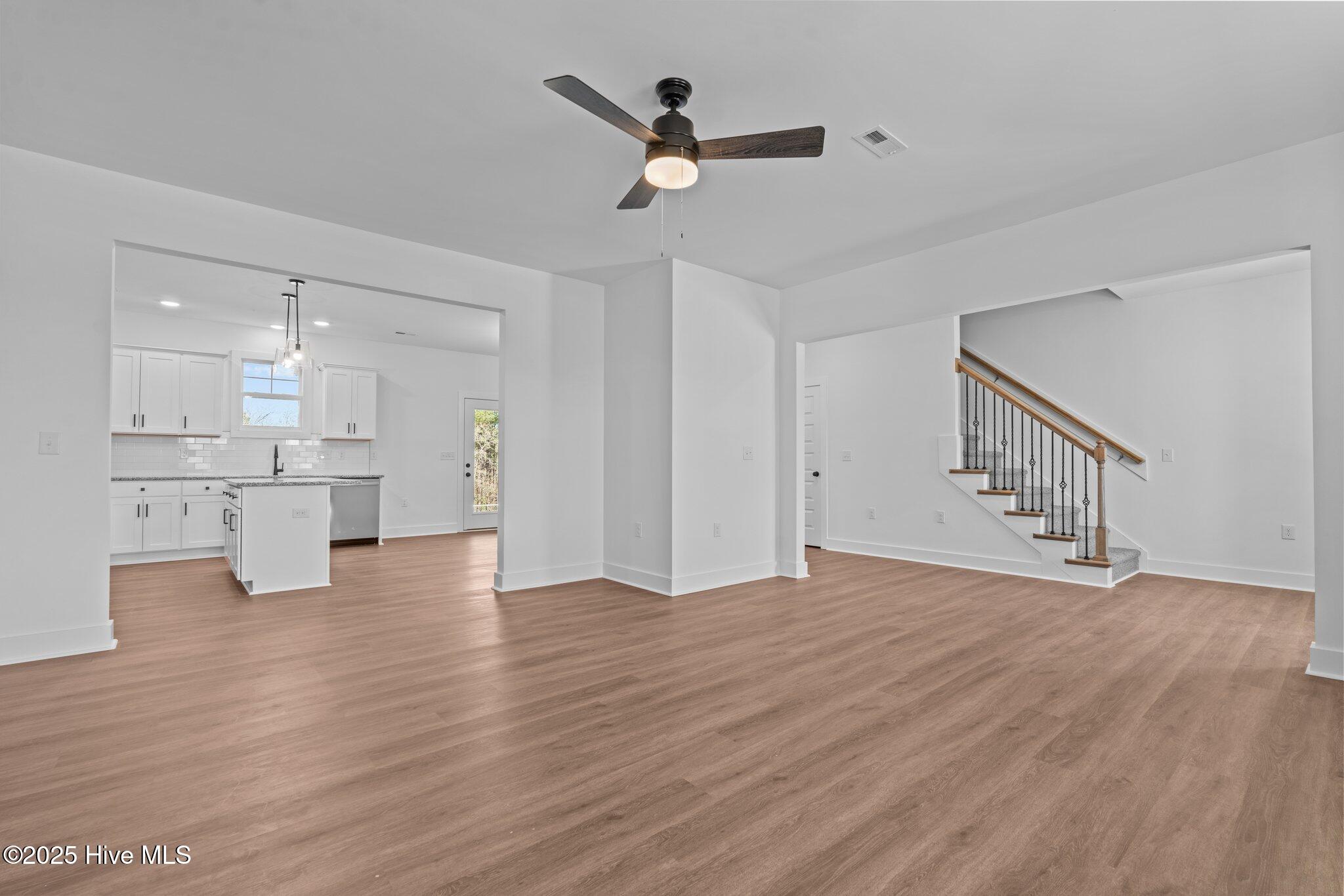 236 Grove Walk Road Property Photo 14