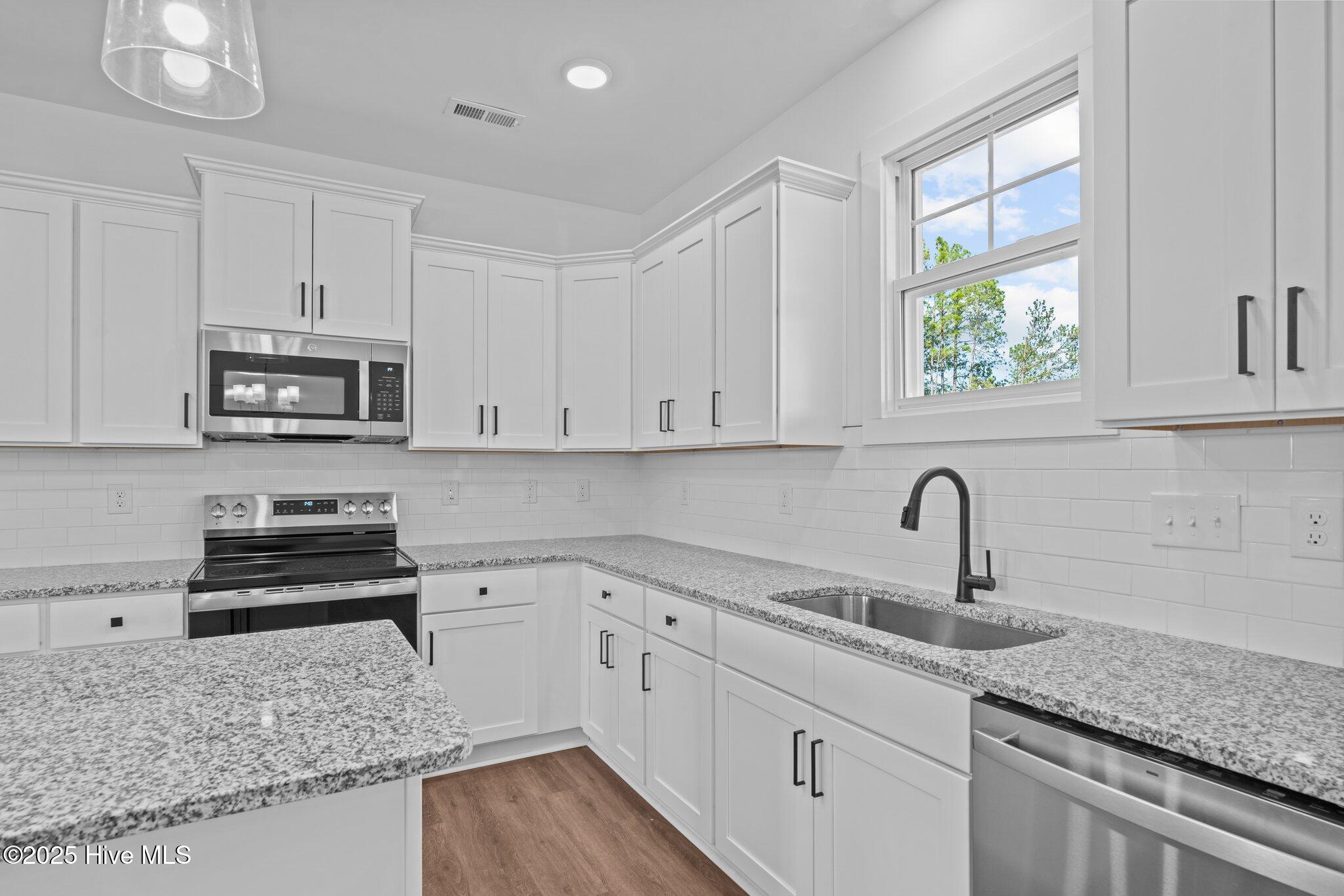 236 Grove Walk Road Property Photo 19