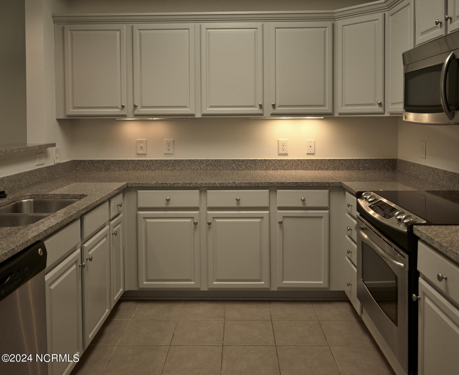 4100 Marsh Grove Lane 4107 Property Photo 5