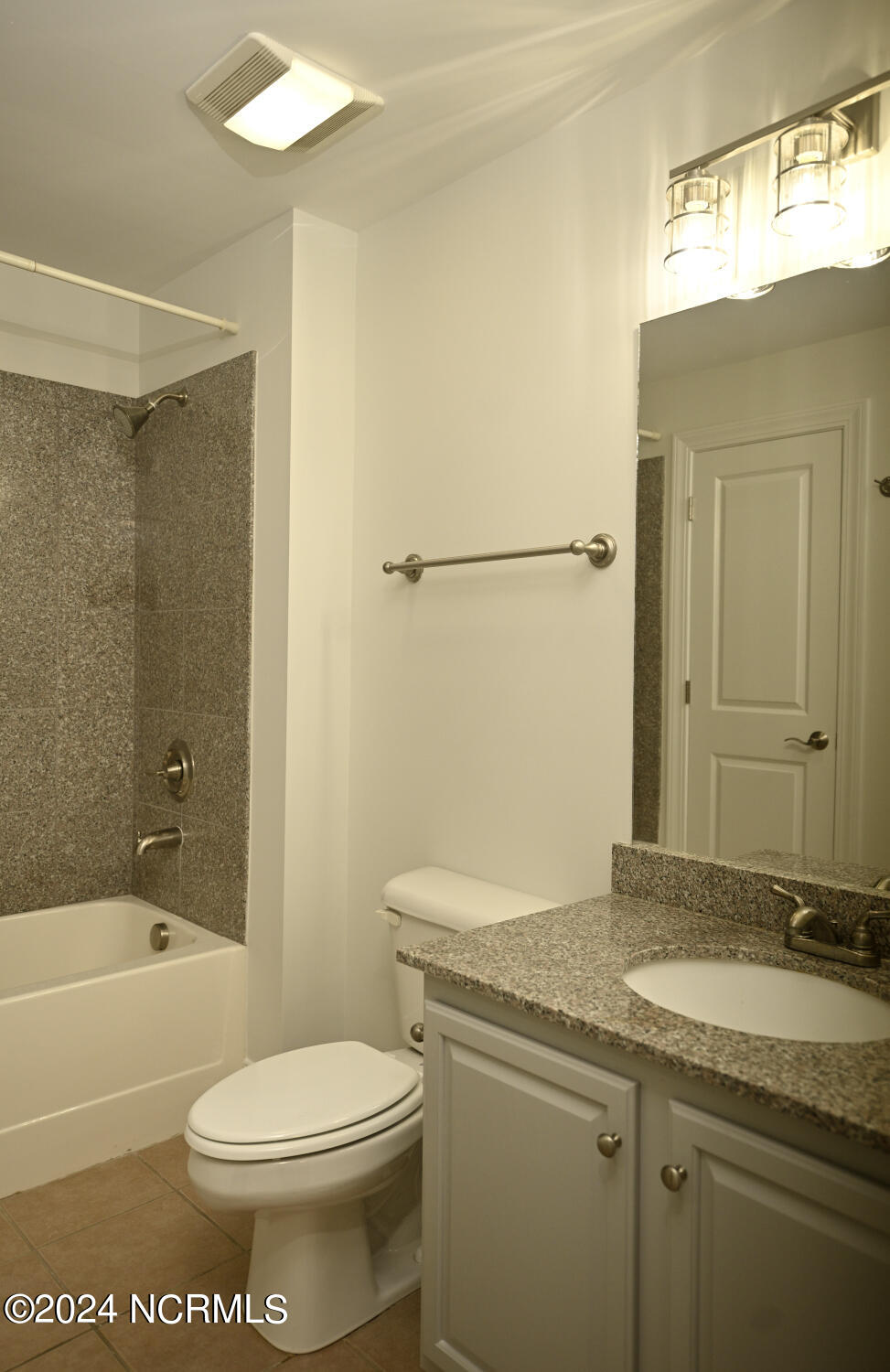 4100 Marsh Grove Lane 4107 Property Photo 10