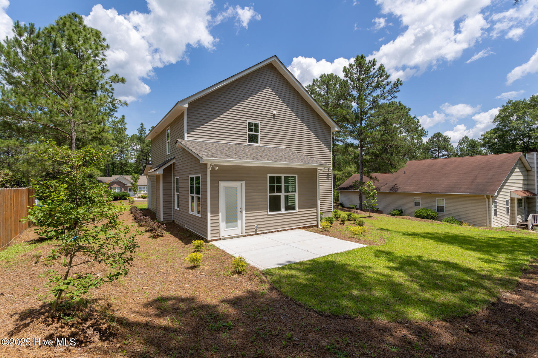 450 Spring Lake Drive Property Photo 24