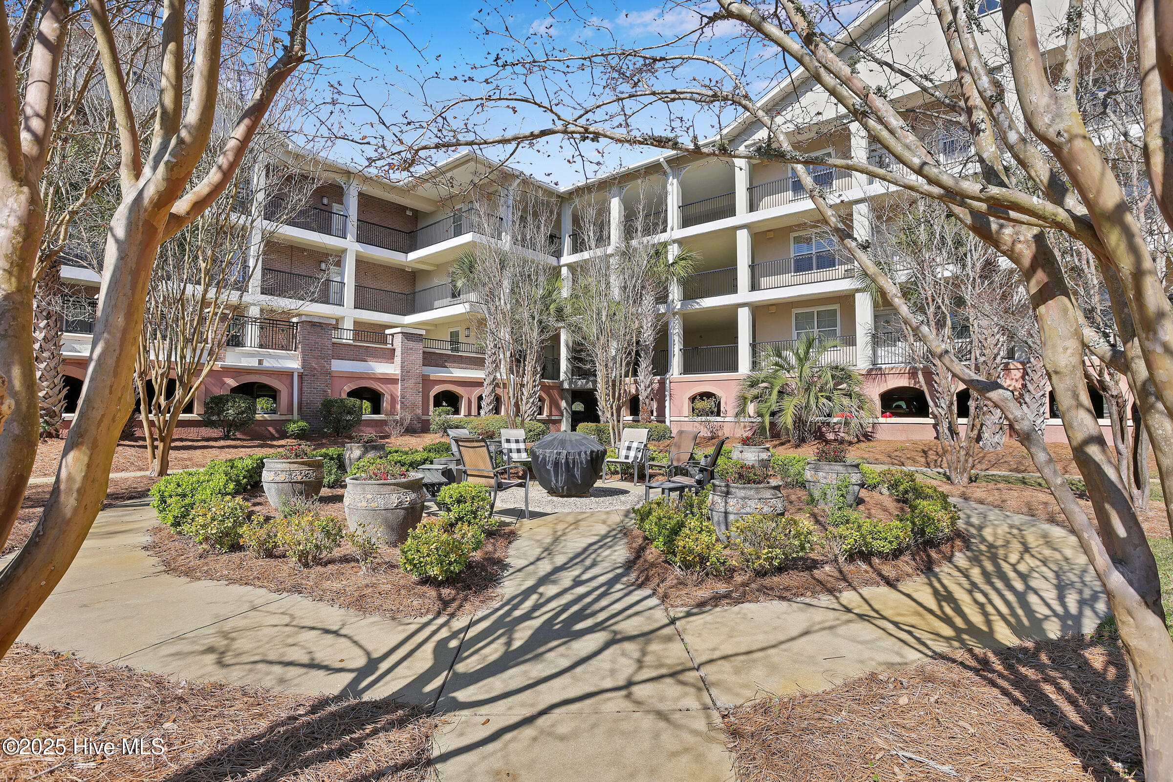 4100 Marsh Grove Lane Unit 4303 Property Photo 1