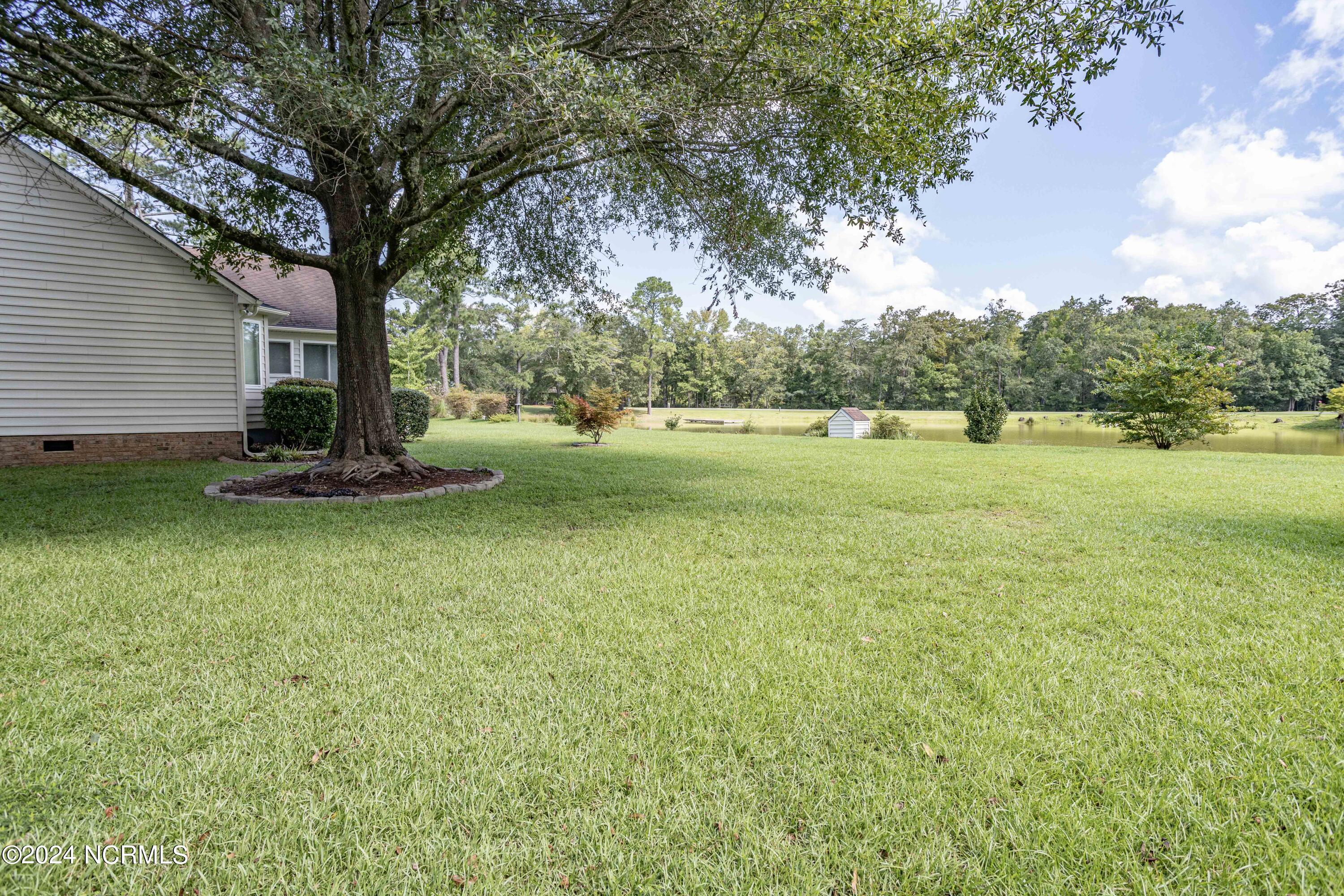 110 Raccoon Run Property Photo 18