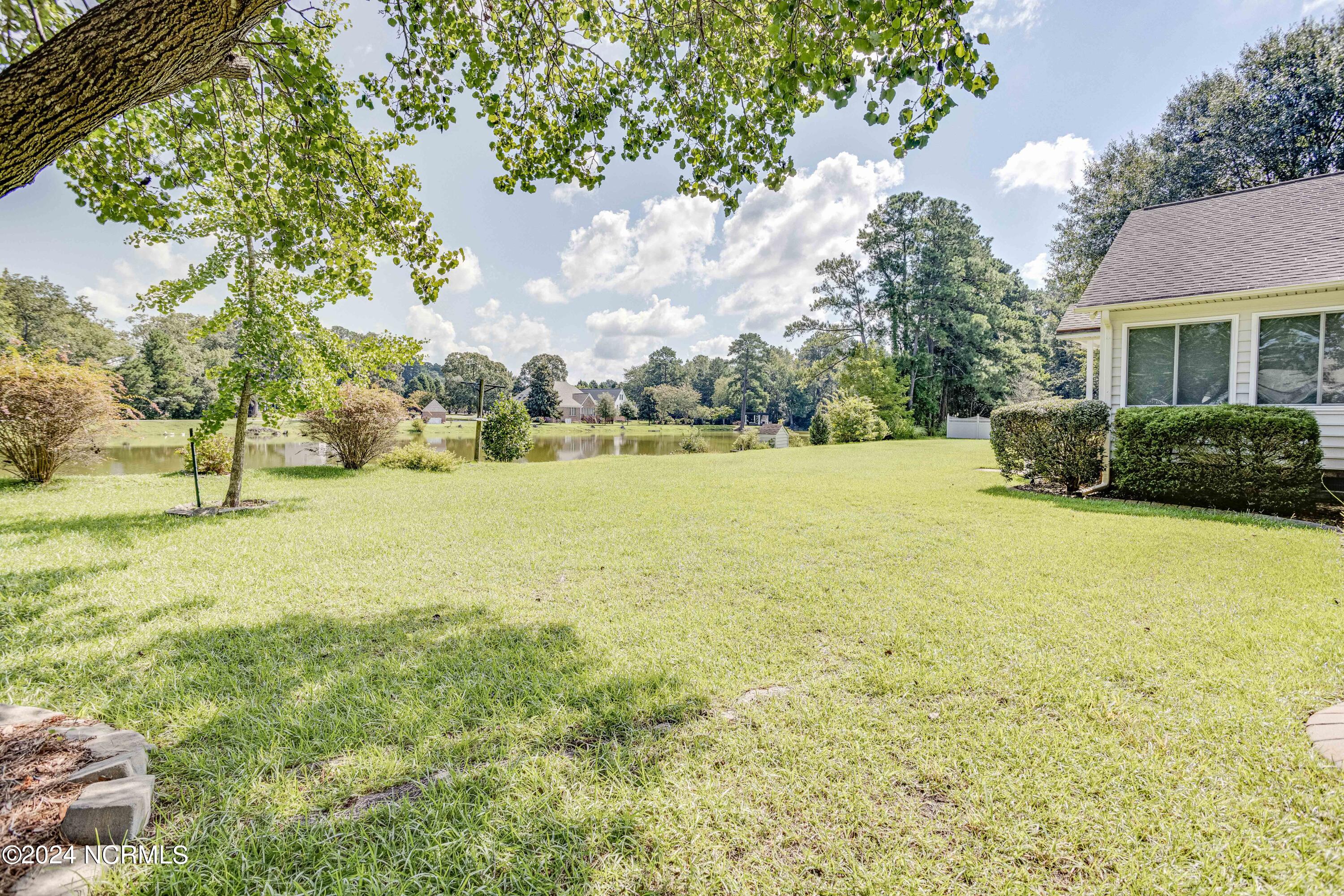 110 Raccoon Run Property Photo 19