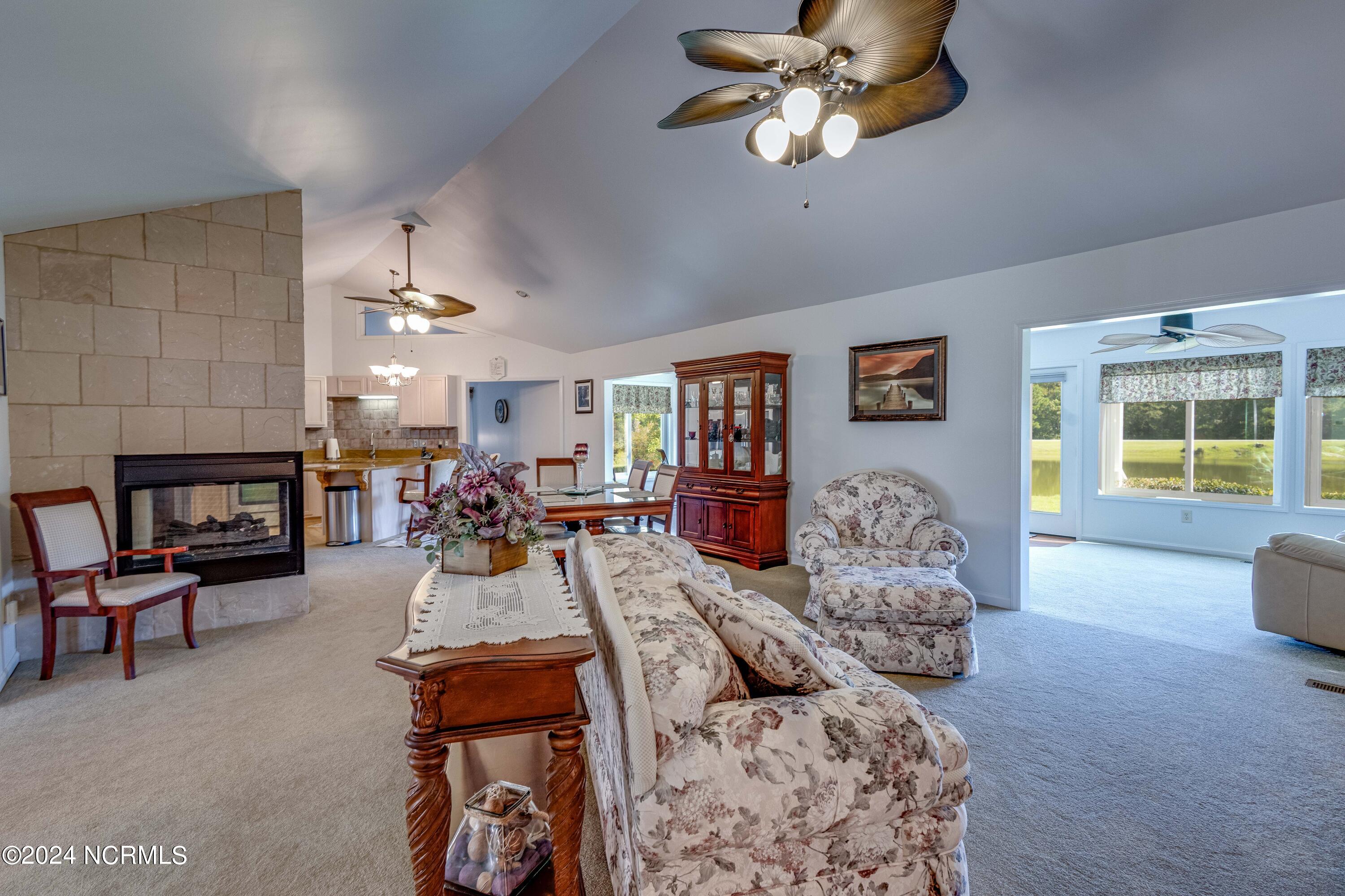 110 Raccoon Run Property Photo 28