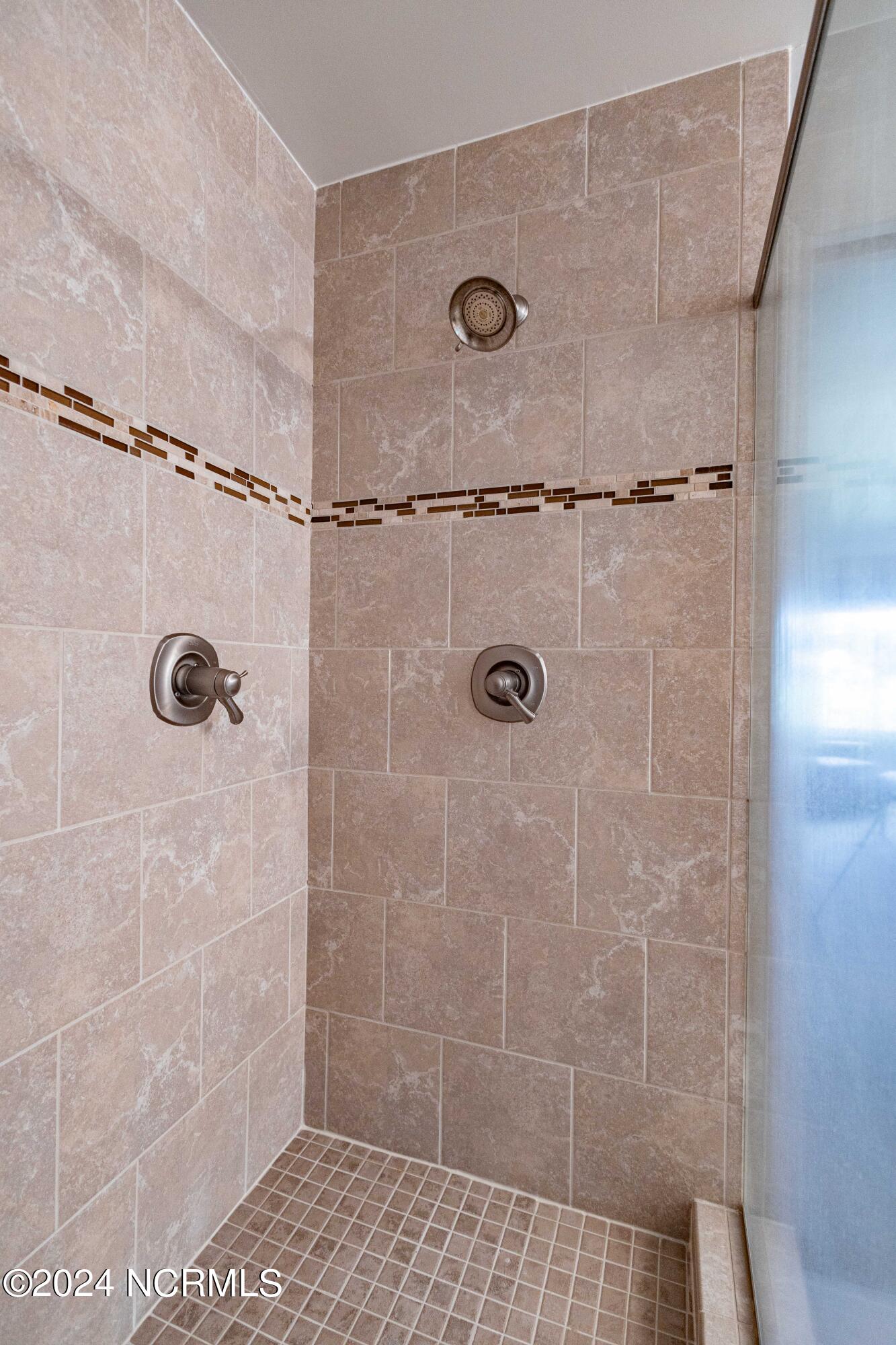 110 Raccoon Run Property Photo 42