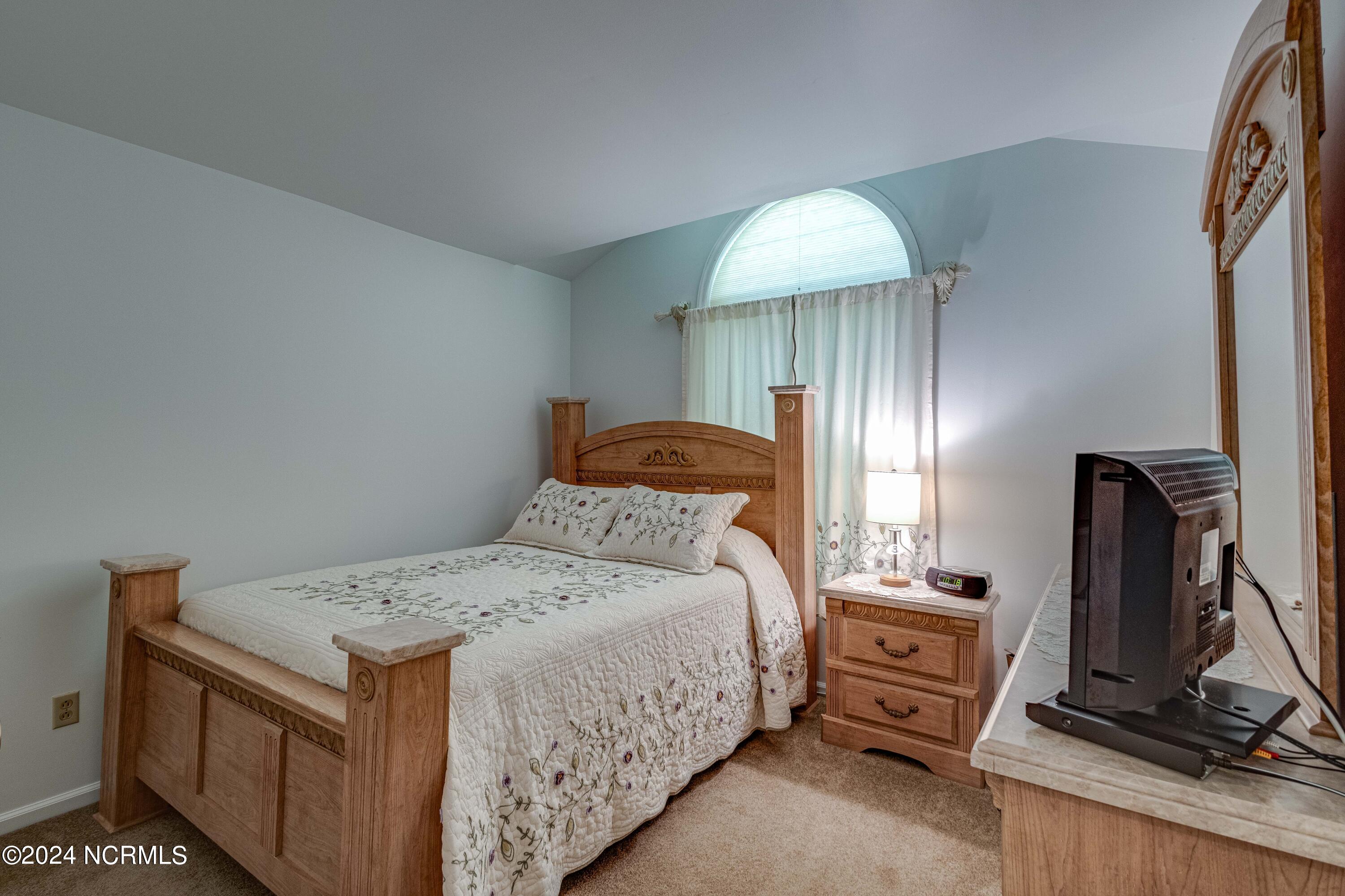110 Raccoon Run Property Photo 44