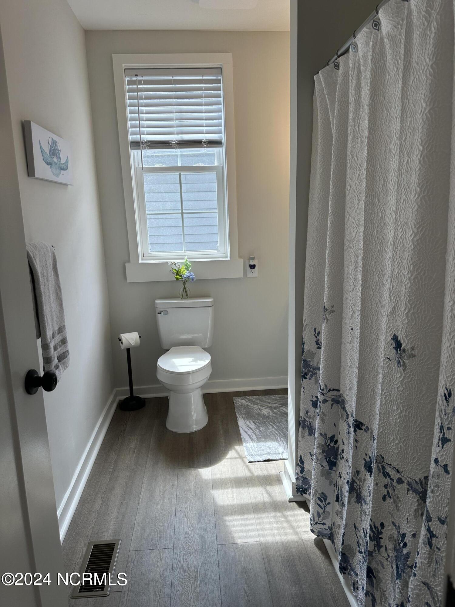 717 Wright Street Property Photo 11
