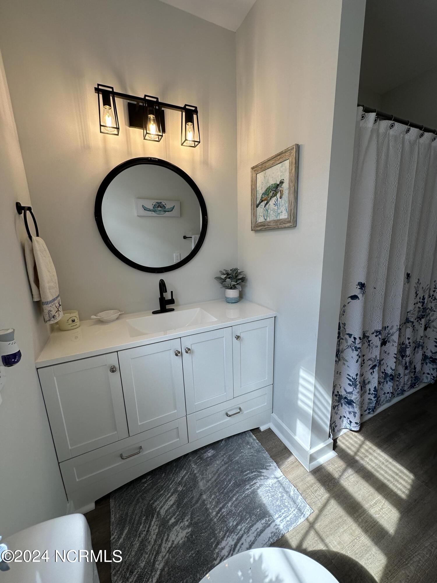 717 Wright Street Property Photo 12