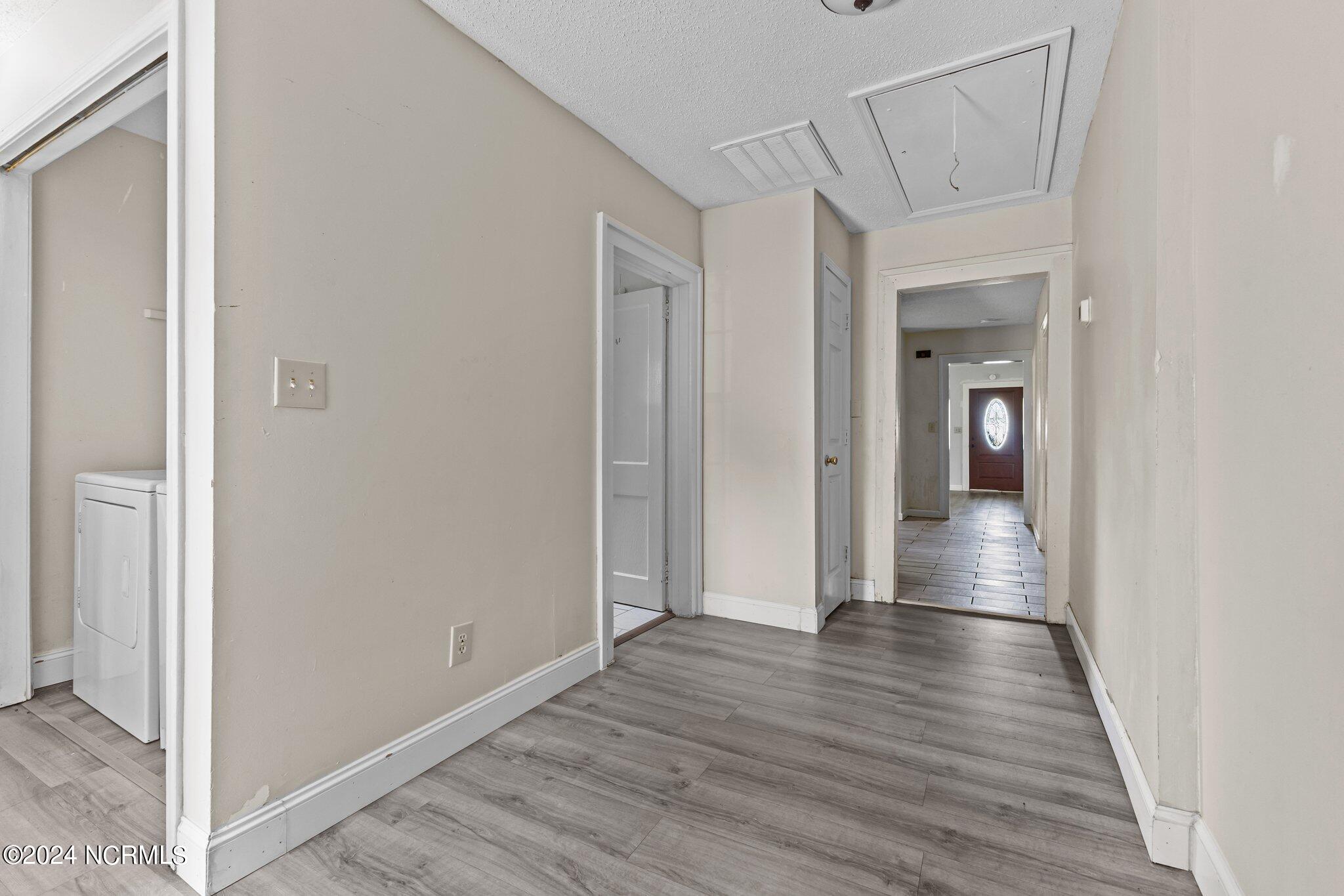 719 Barden Street Property Photo 20