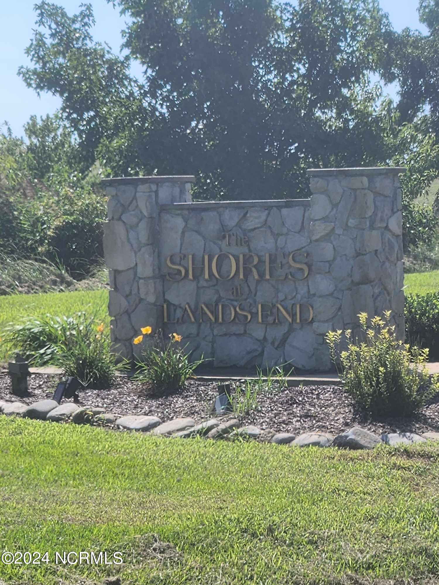 247 Blue Heron Boulevard Property Photo 2