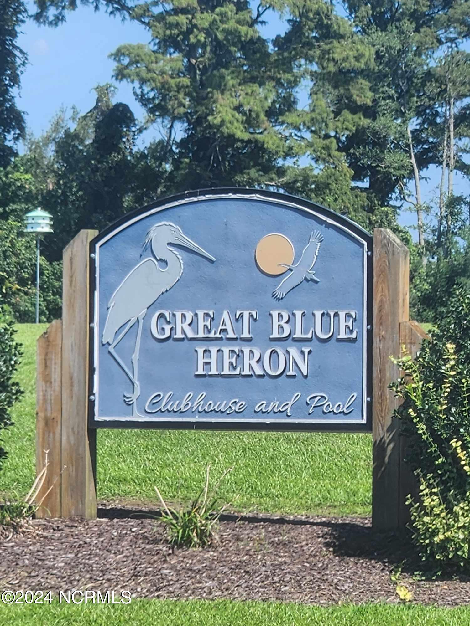 247 Blue Heron Boulevard Property Photo 3