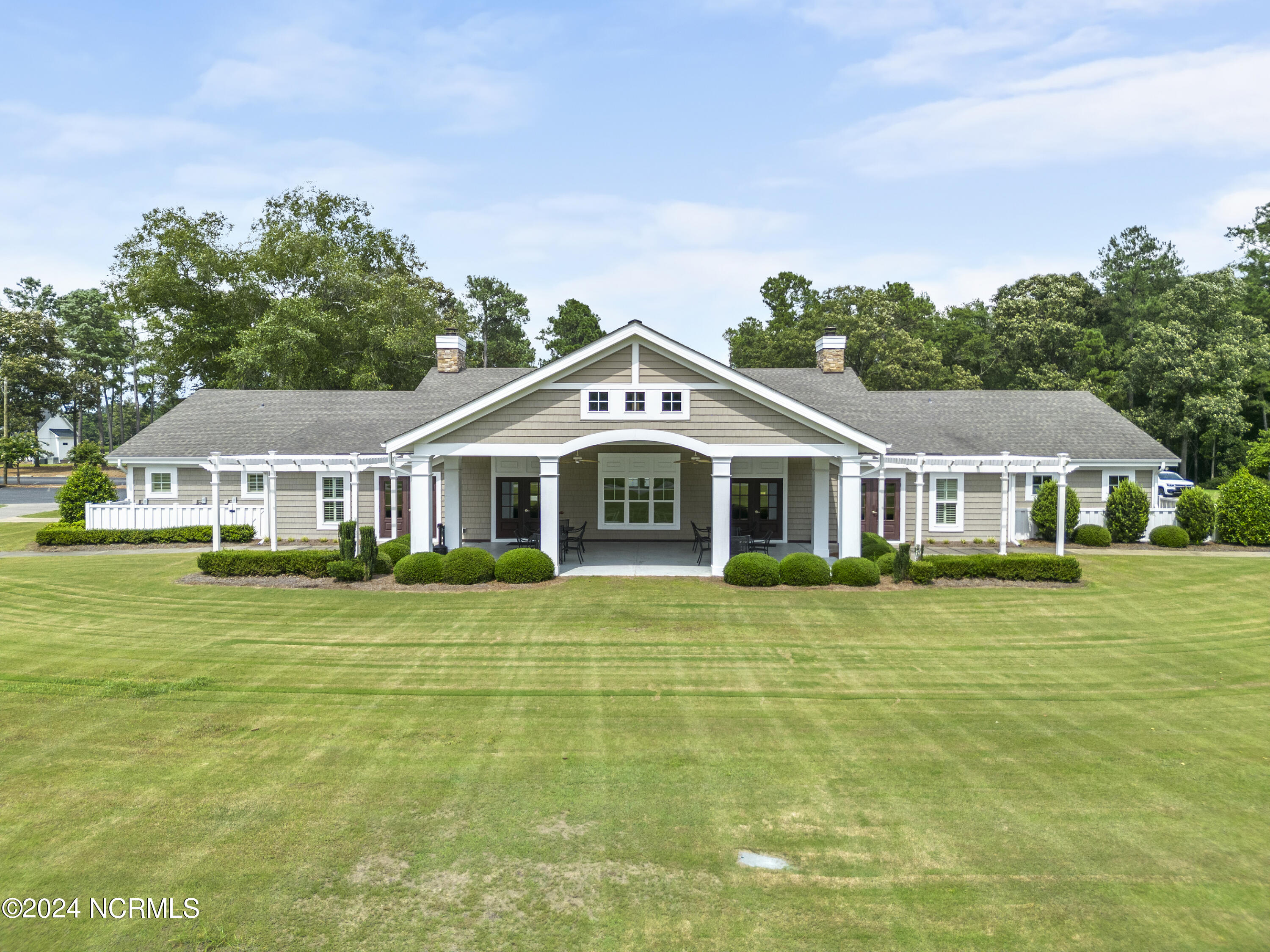 135 N Country Club Drive Property Photo 55