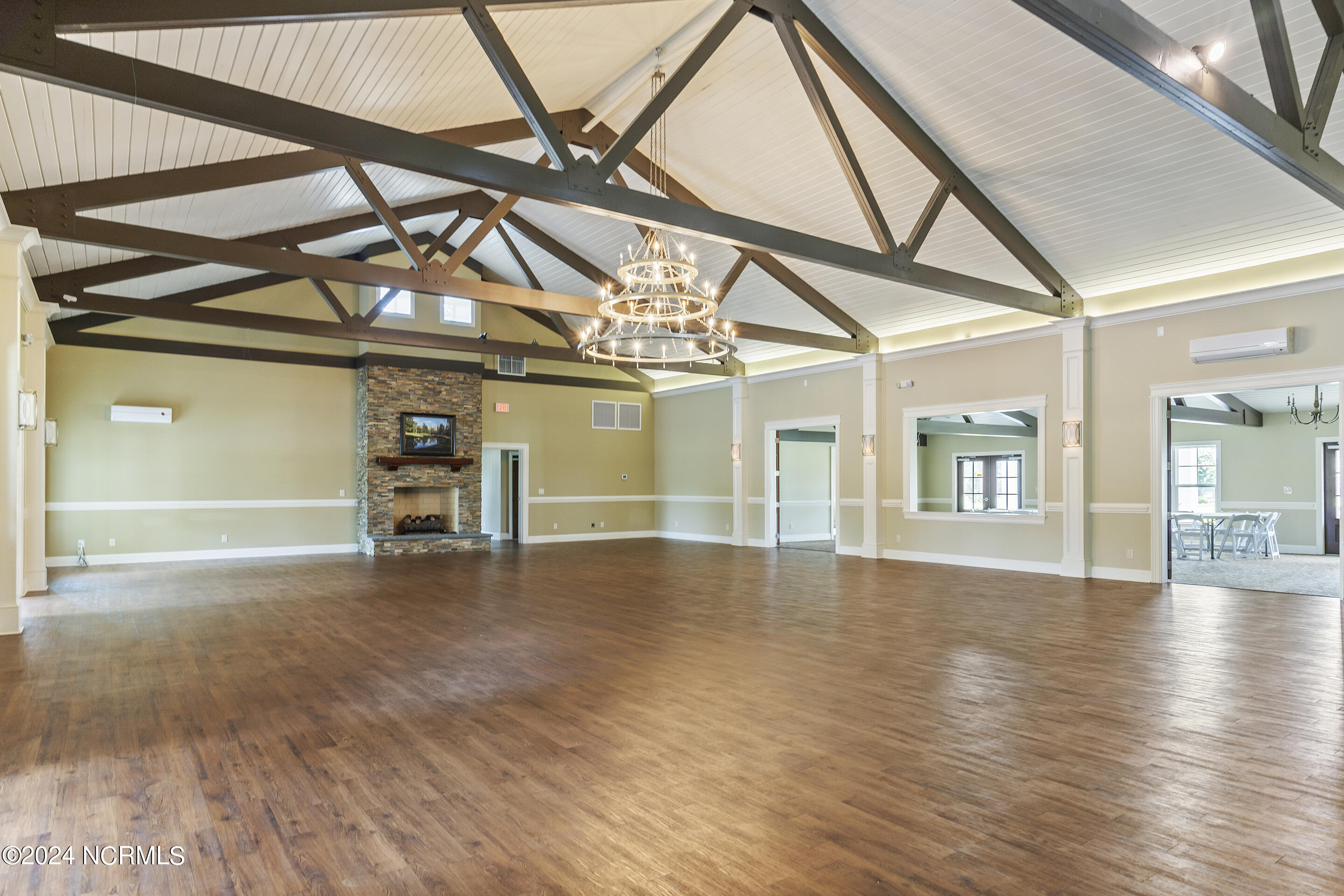 135 N Country Club Drive Property Photo 65