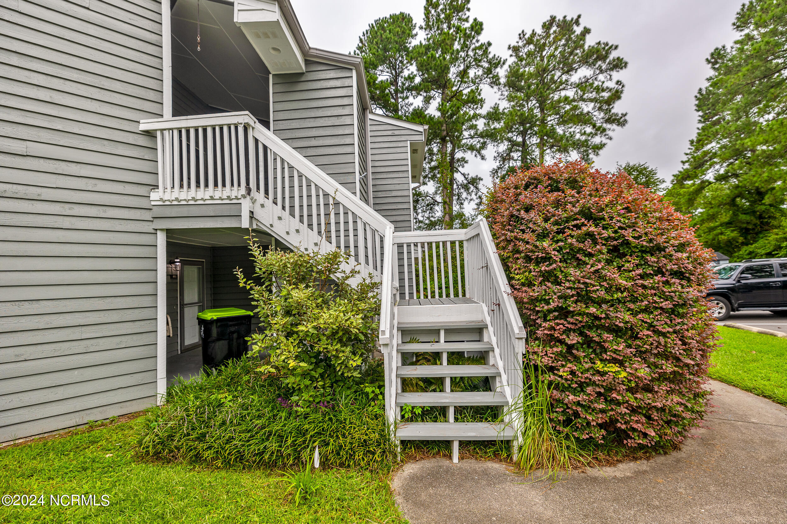 702 Azalea Drive 494 Property Photo 1