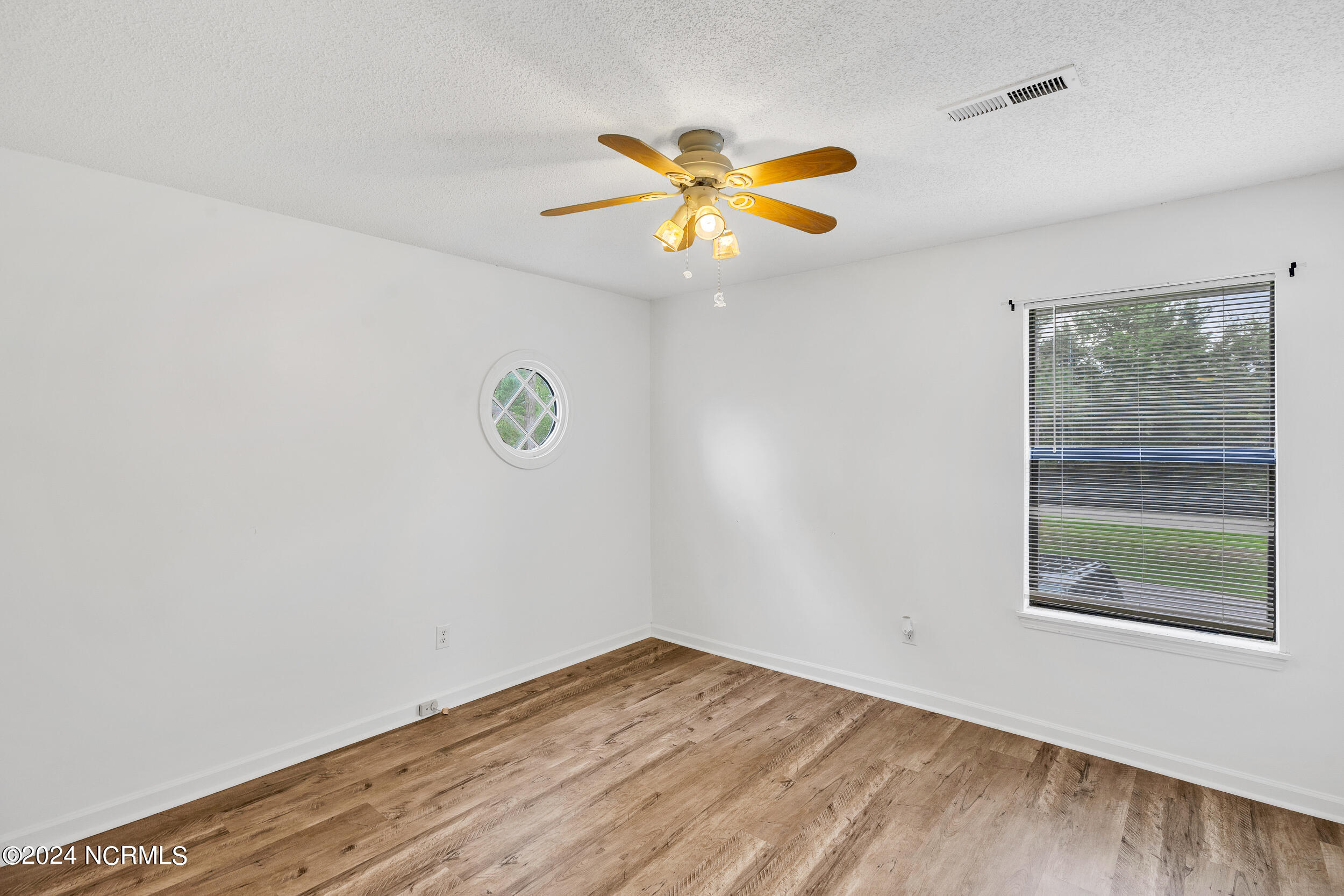 702 Azalea Drive 494 Property Photo 15