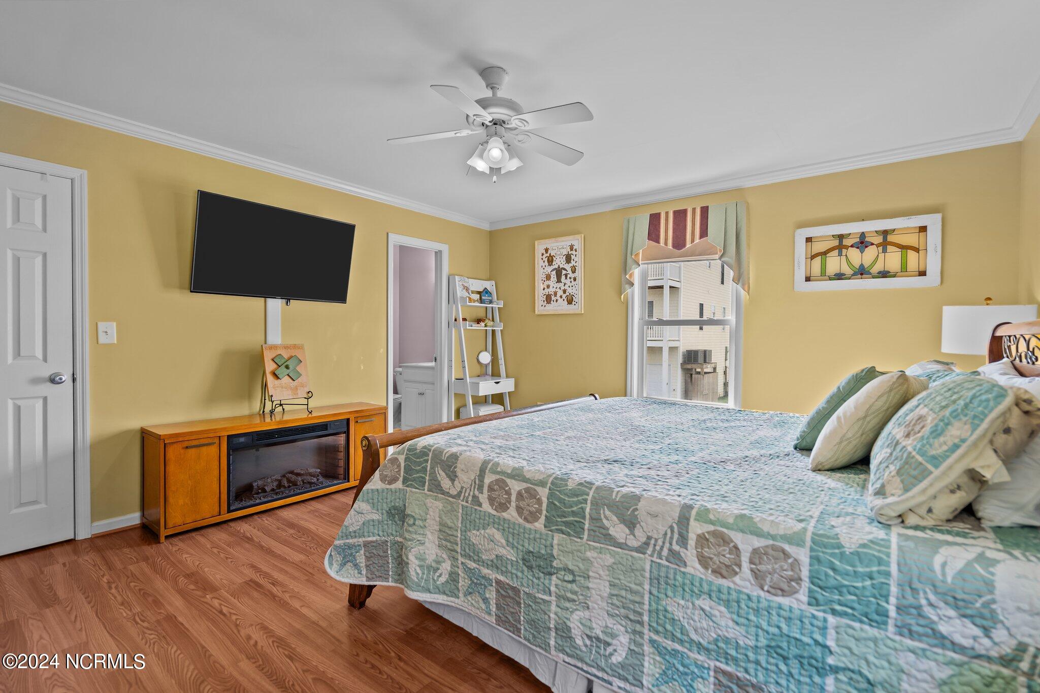 905 Broadway Street Property Photo 12