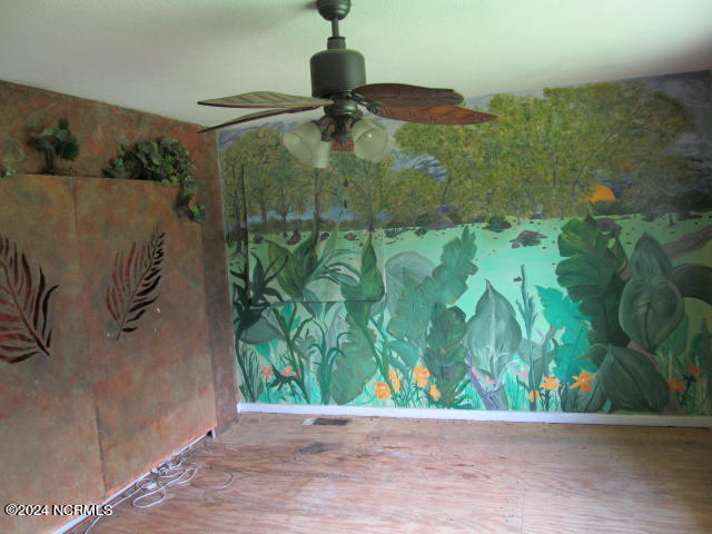 201 Stratford Road Property Photo 12