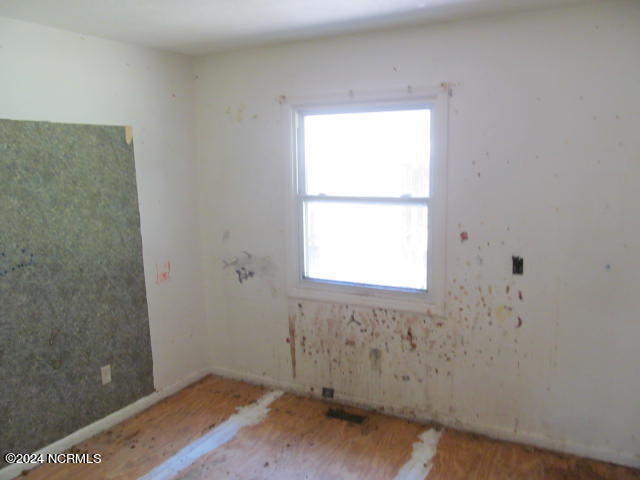 201 Stratford Road Property Photo 17