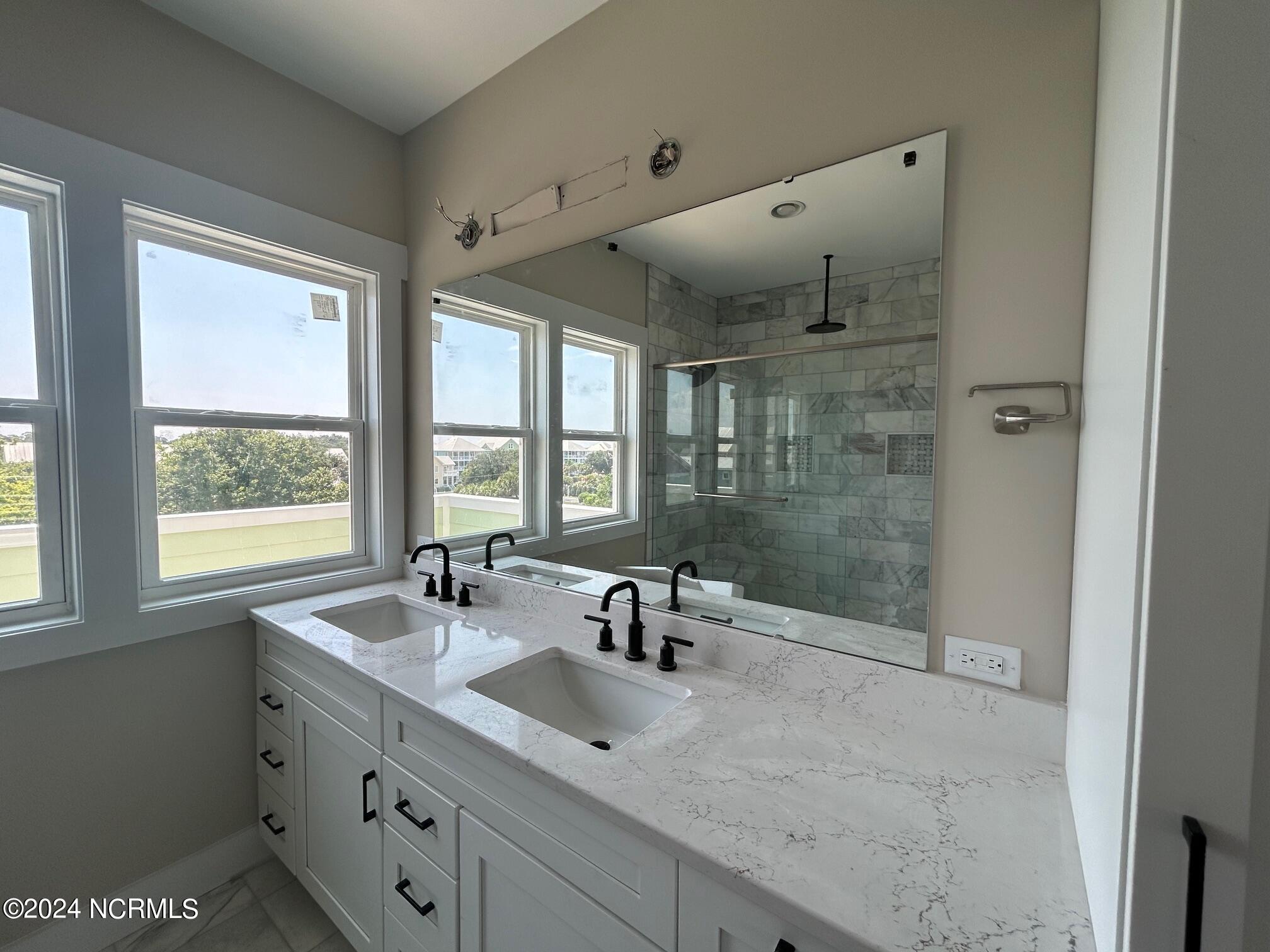 211 Annie Drive Property Photo 22