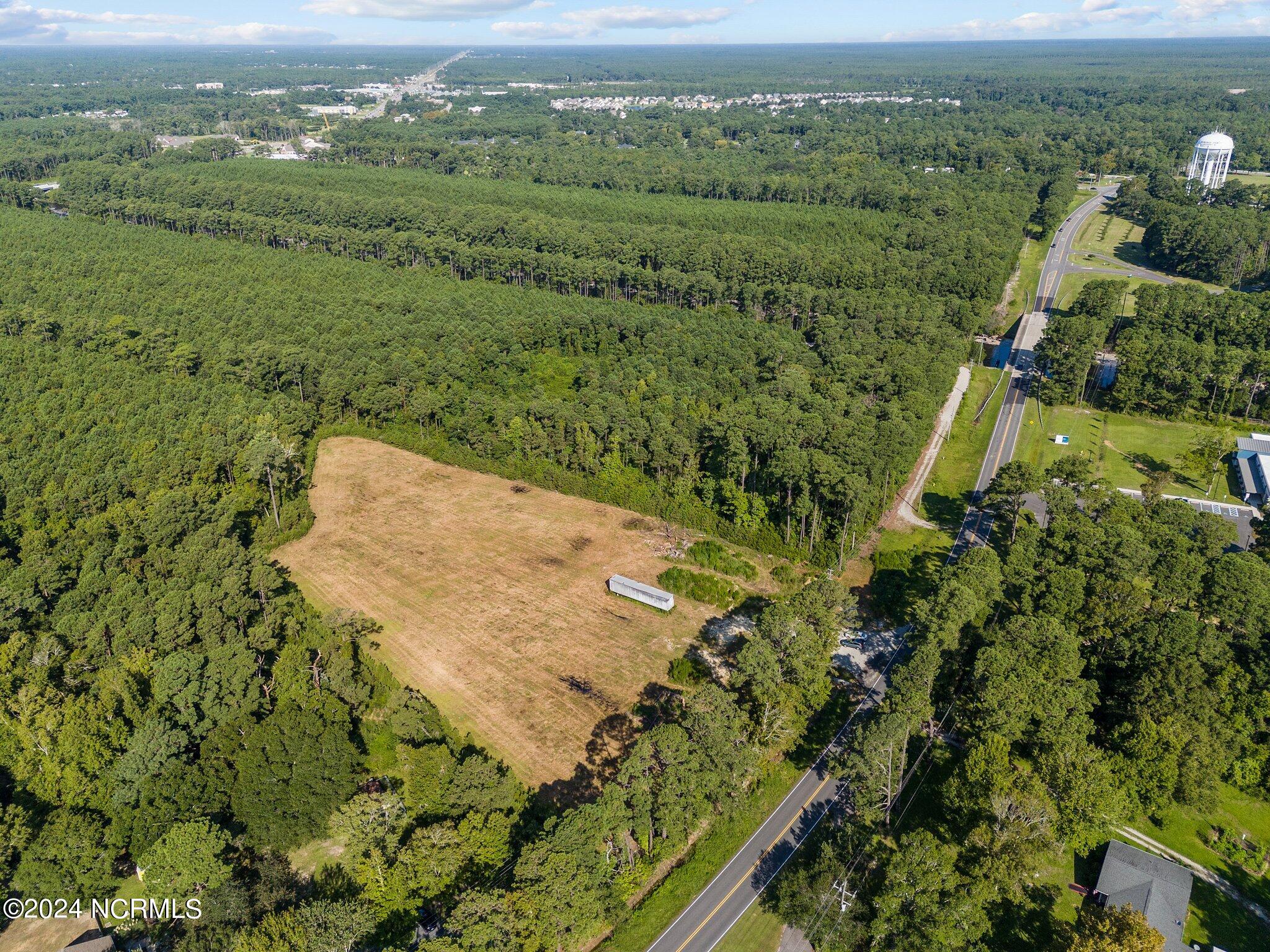8573 River Road Property Photo 5