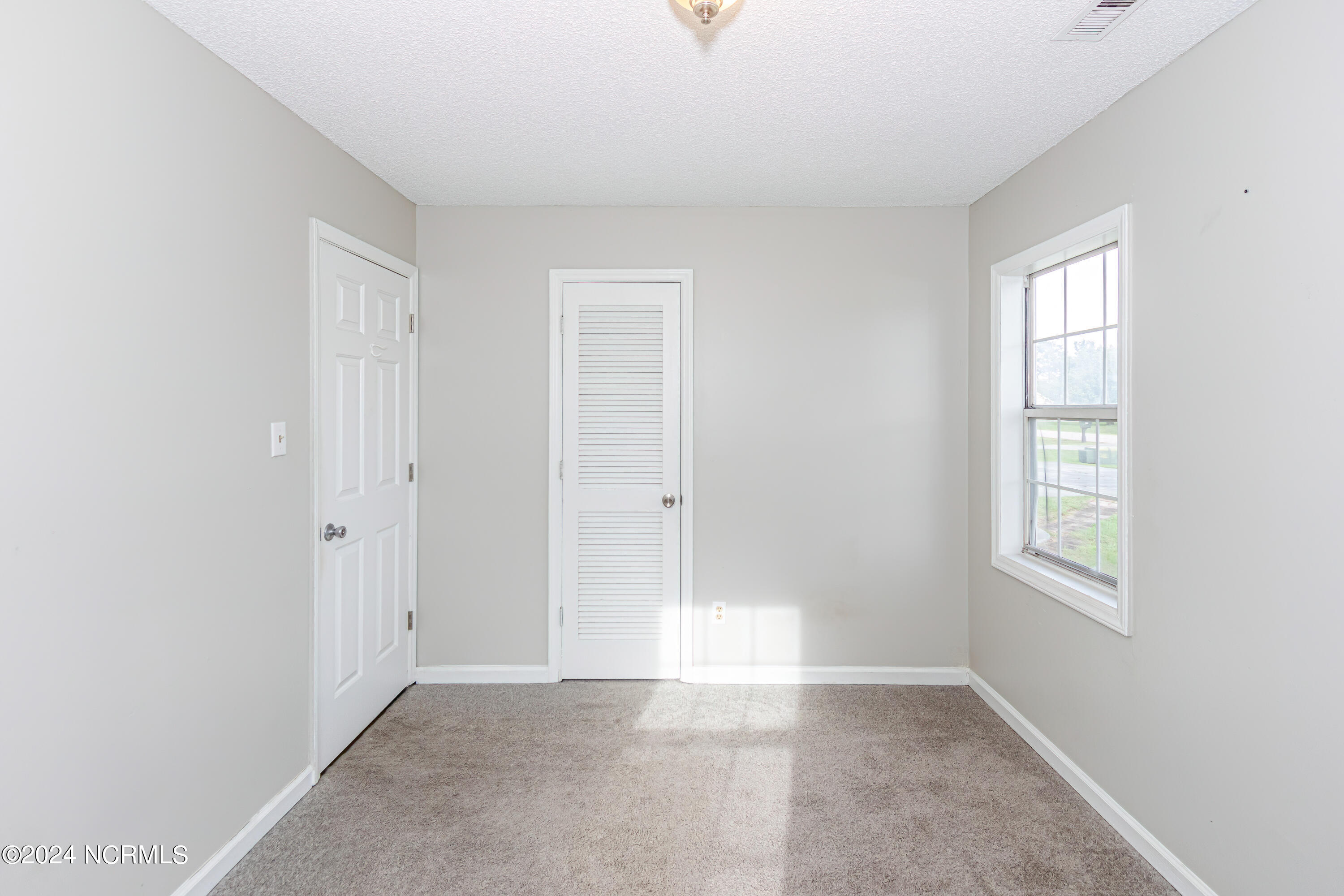 307 Foxtrace Lane Property Photo 30
