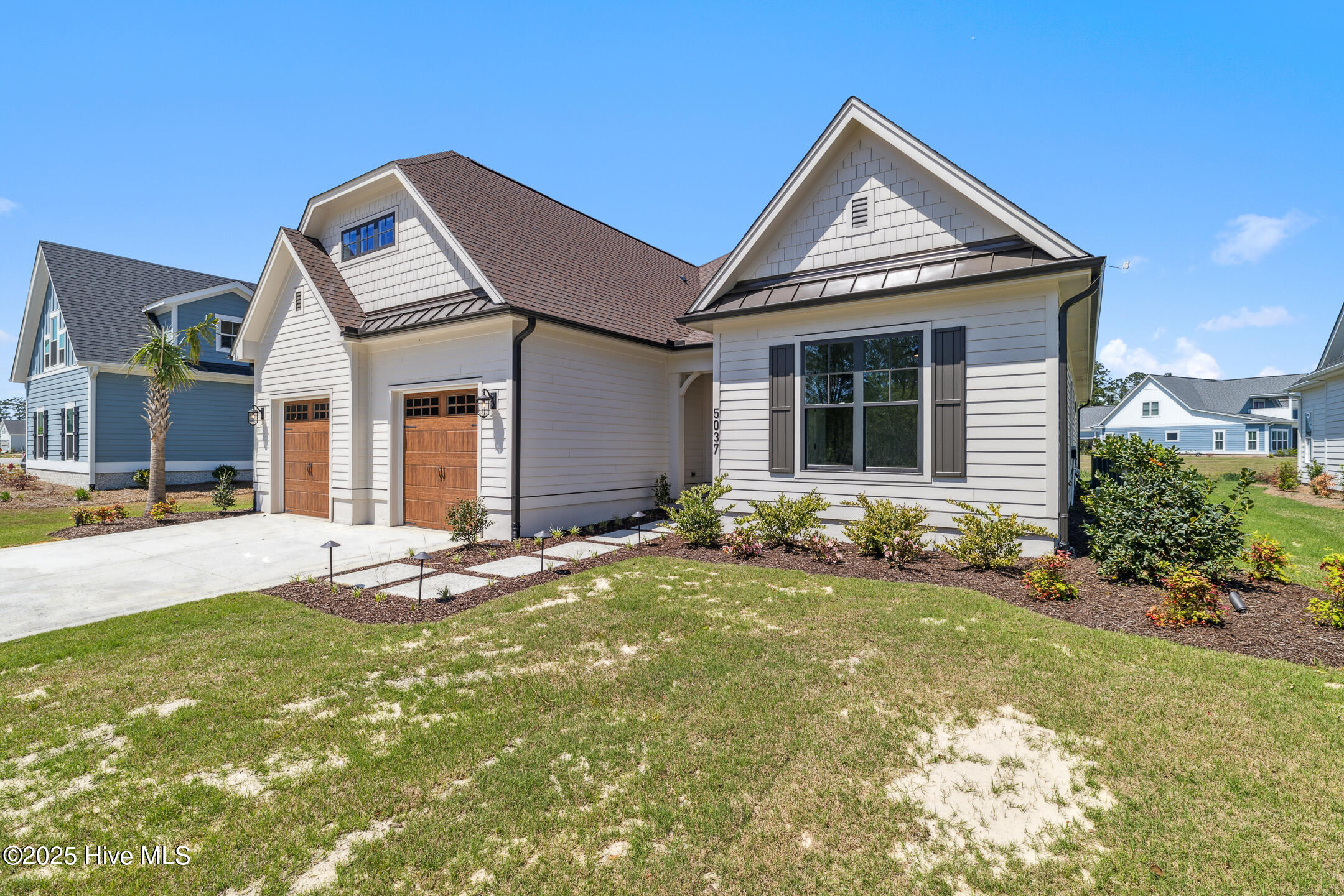 5037 Saltgrass Cove Property Photo 5