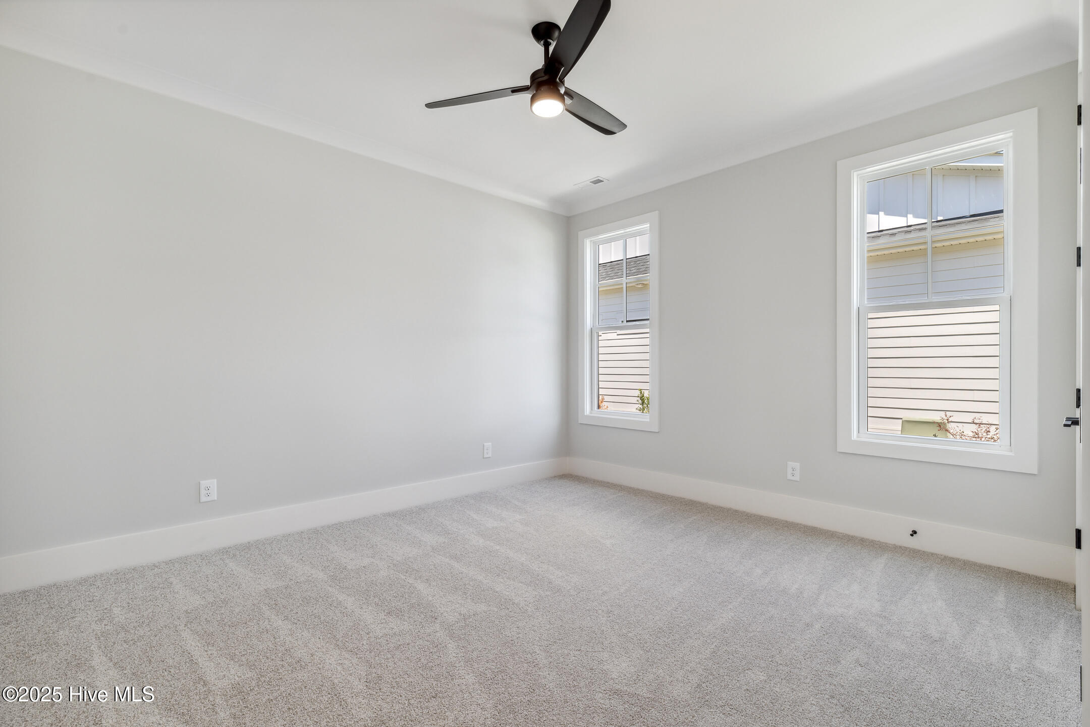 5037 Saltgrass Cove Property Photo 57
