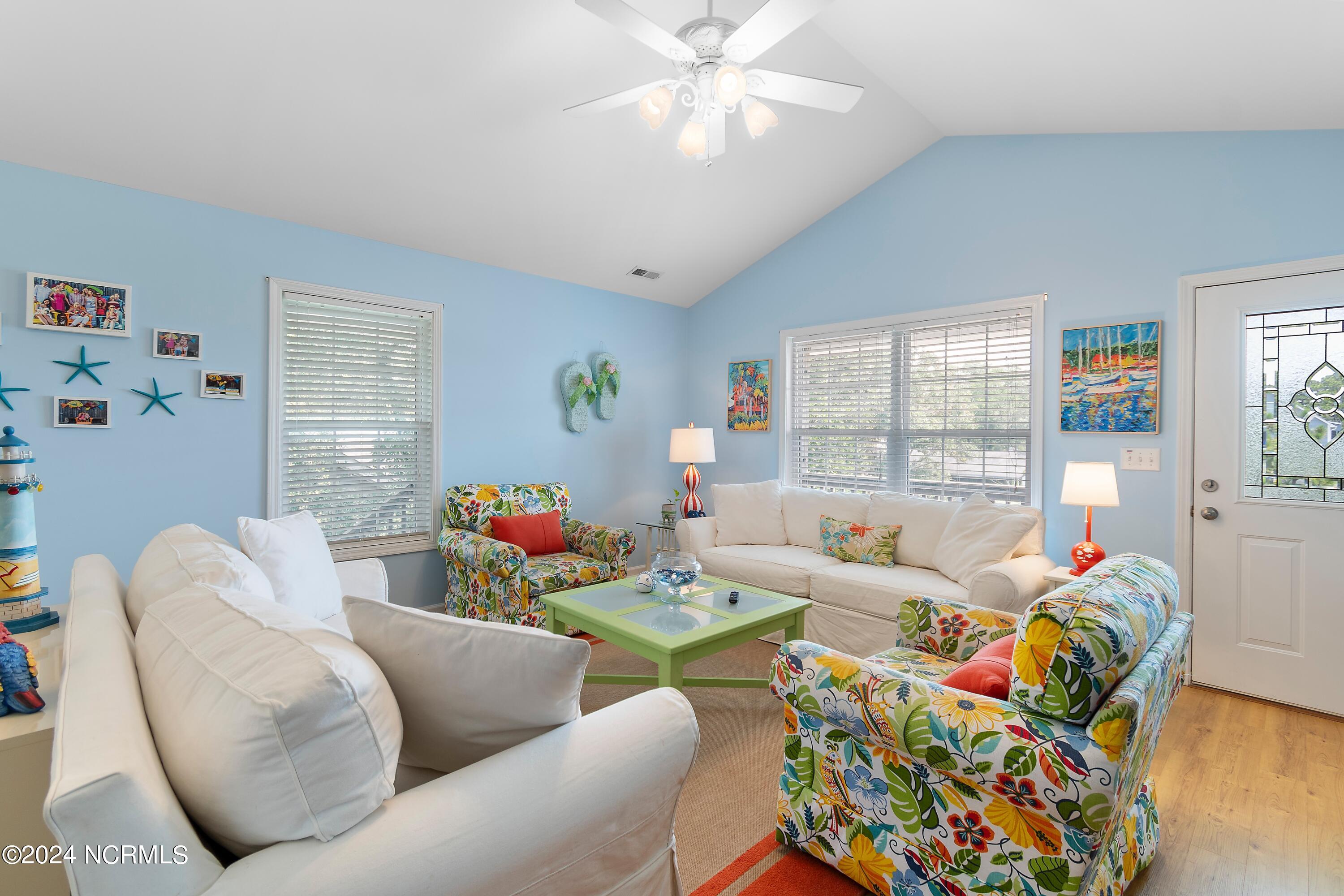 303 Ne 50th Street Property Photo 16