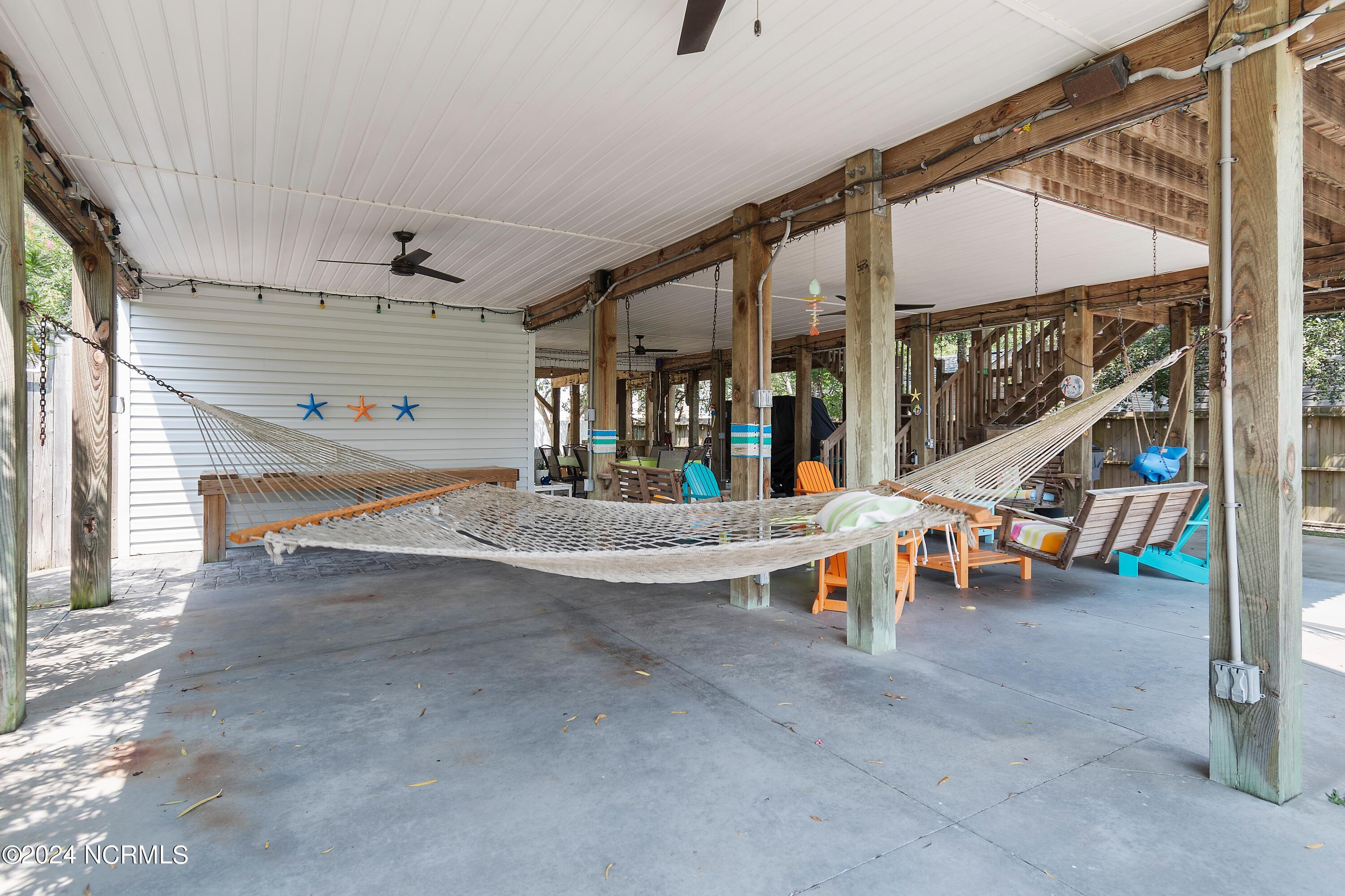 303 Ne 50th Street Property Photo 28