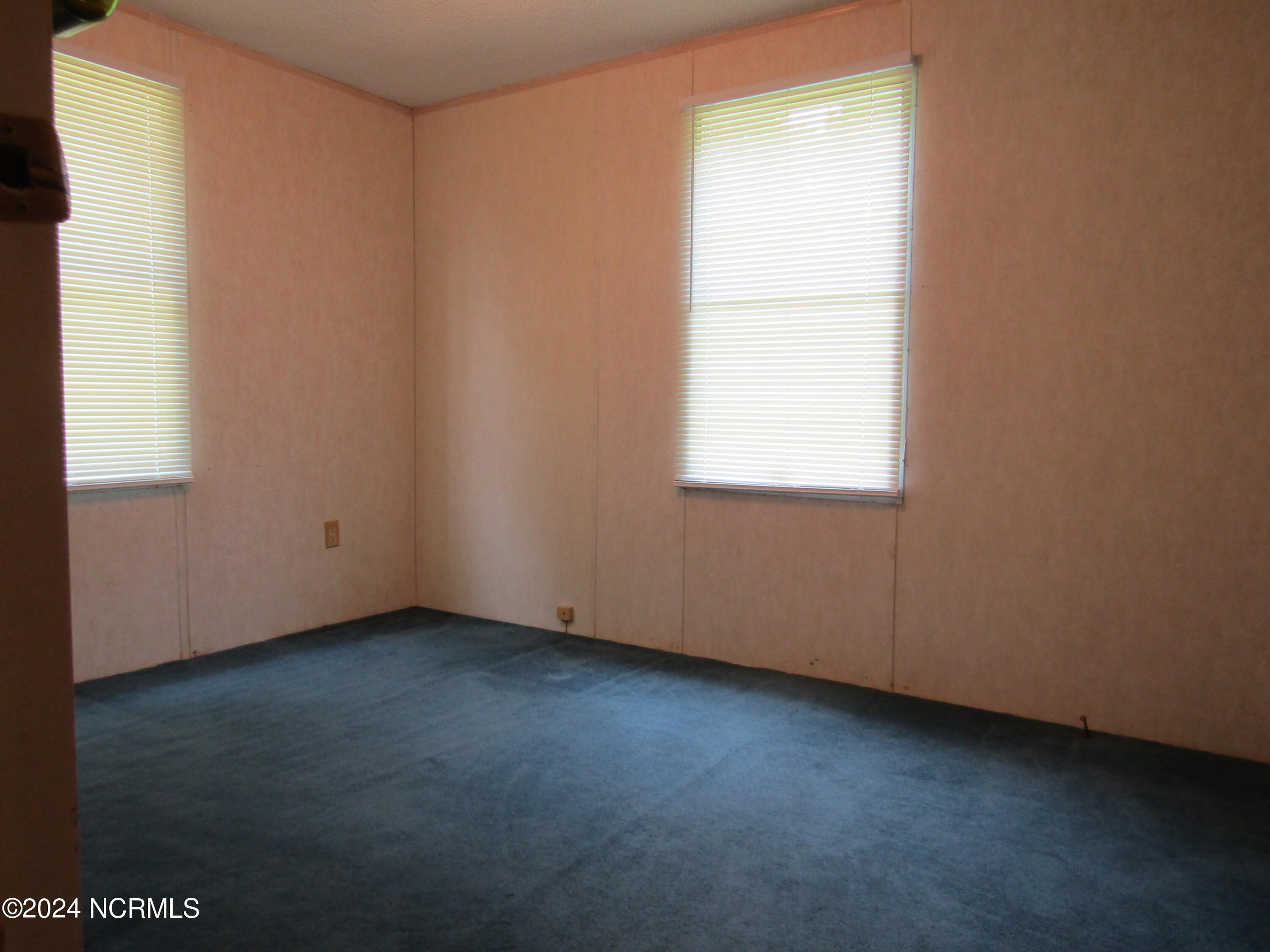 3833 Long Ridge Road Property Photo 13