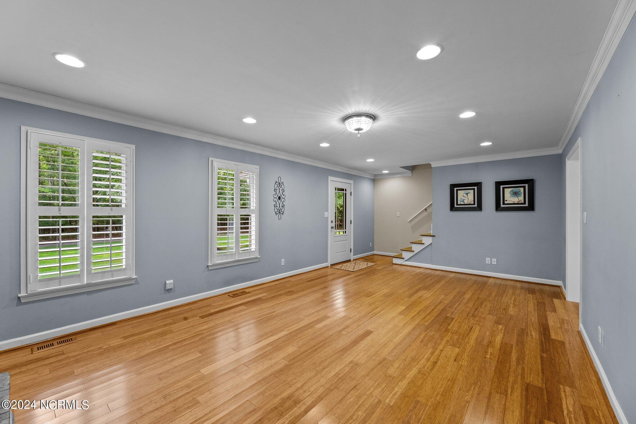 413 Bay Drive Property Photo 14