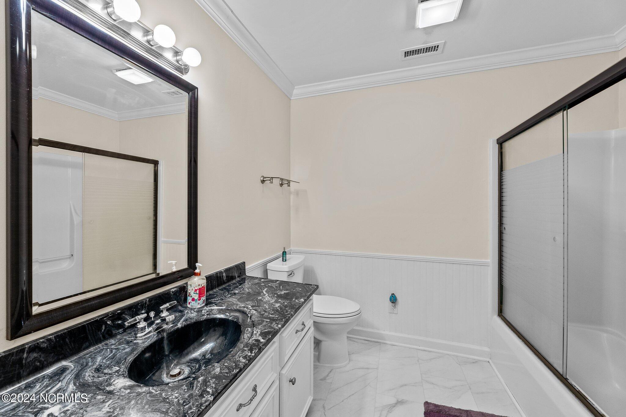 413 Bay Drive Property Photo 24
