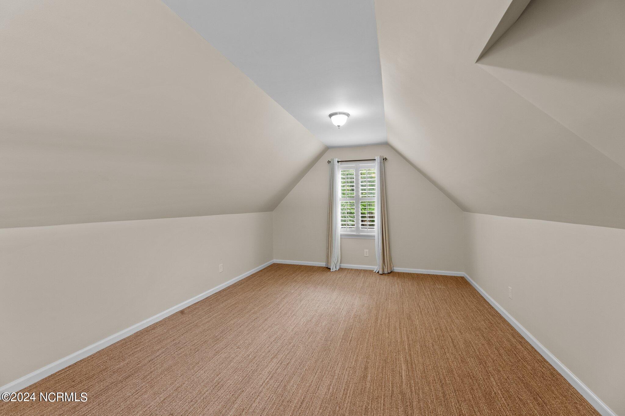 413 Bay Drive Property Photo 26