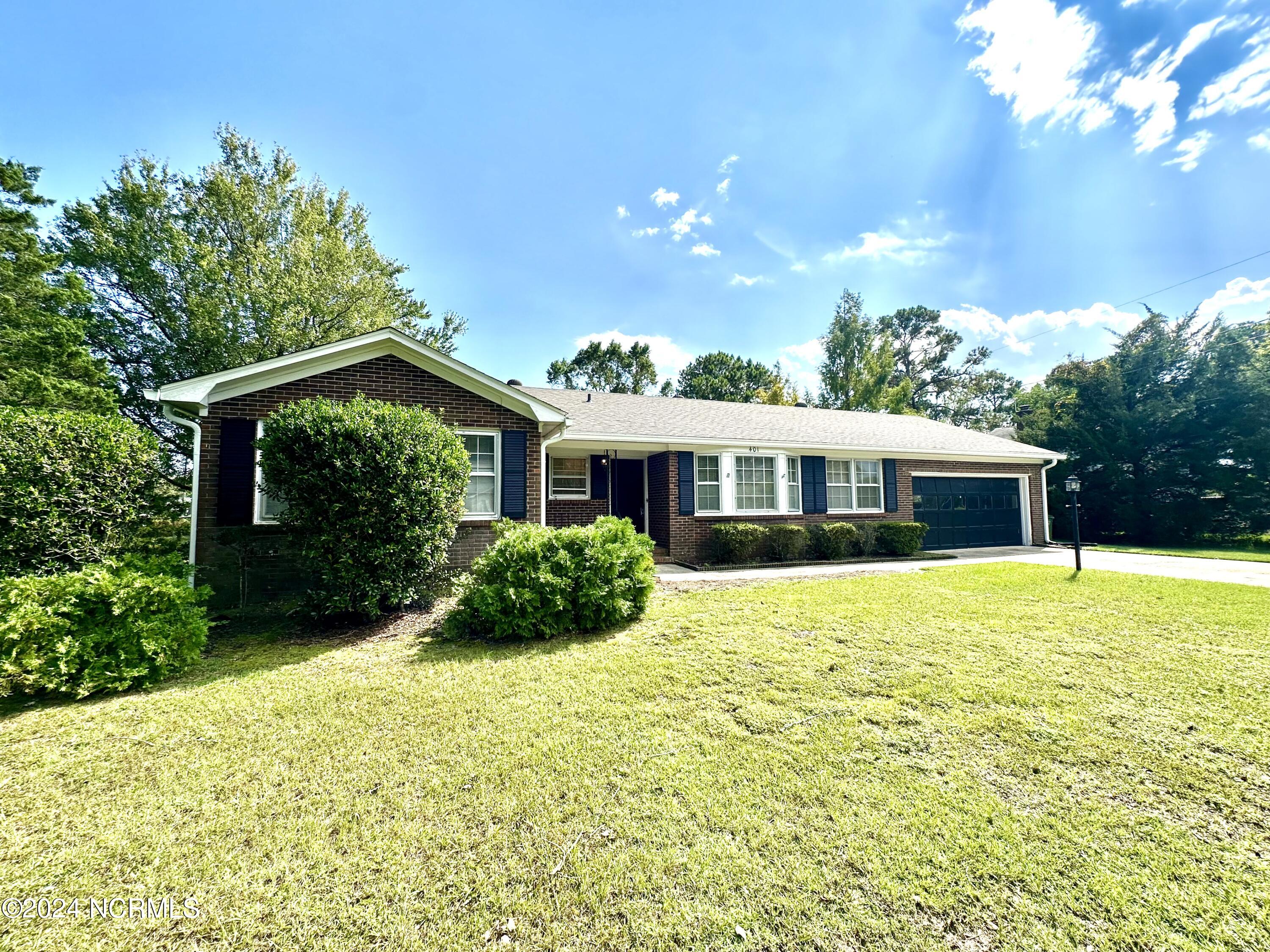 401 N Colony Circle Property Photo 1