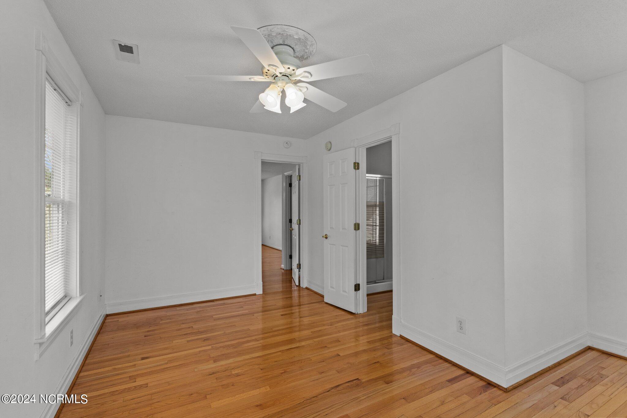 265 Bay Run Property Photo 18