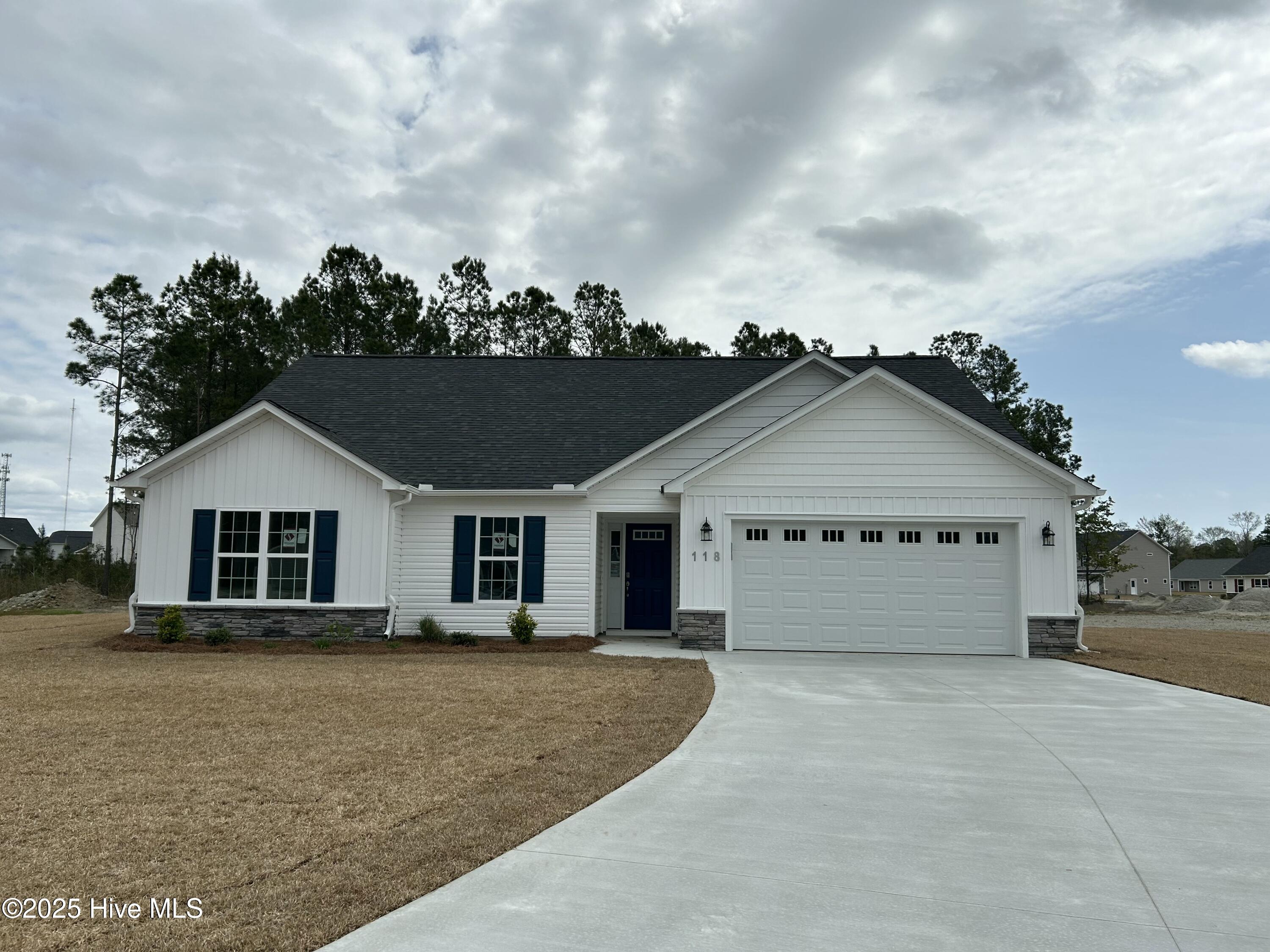118 Duncan Lane Property Photo 1