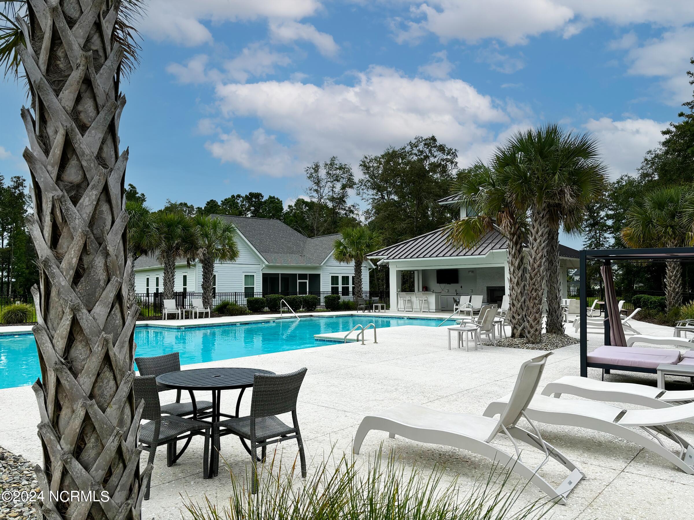 1637 Riverview Terrace Property Photo 8