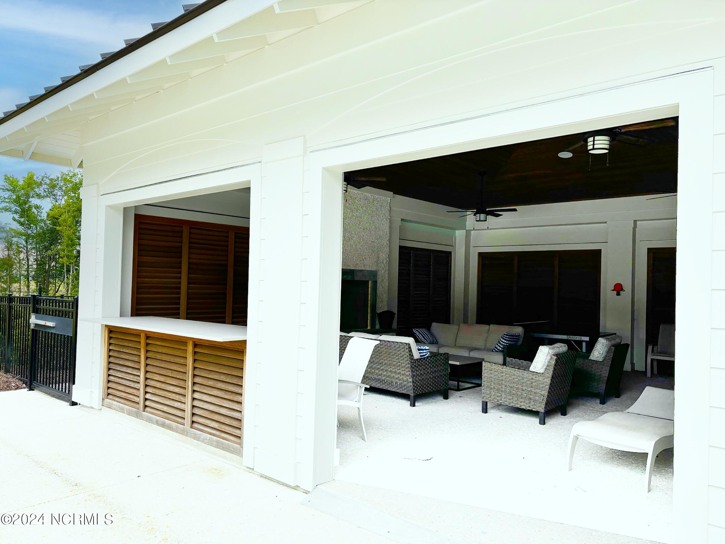 1637 Riverview Terrace Property Photo 10