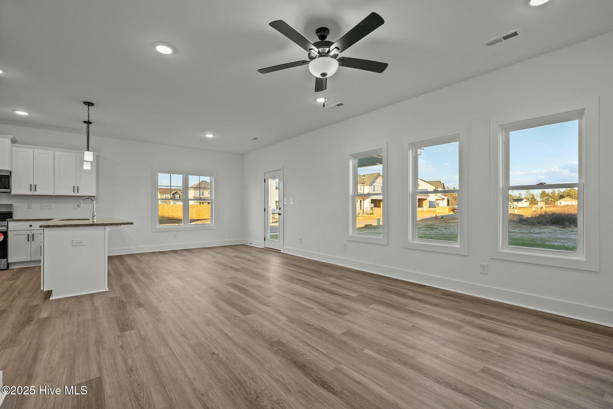 162 Bourbon Street Property Photo 8