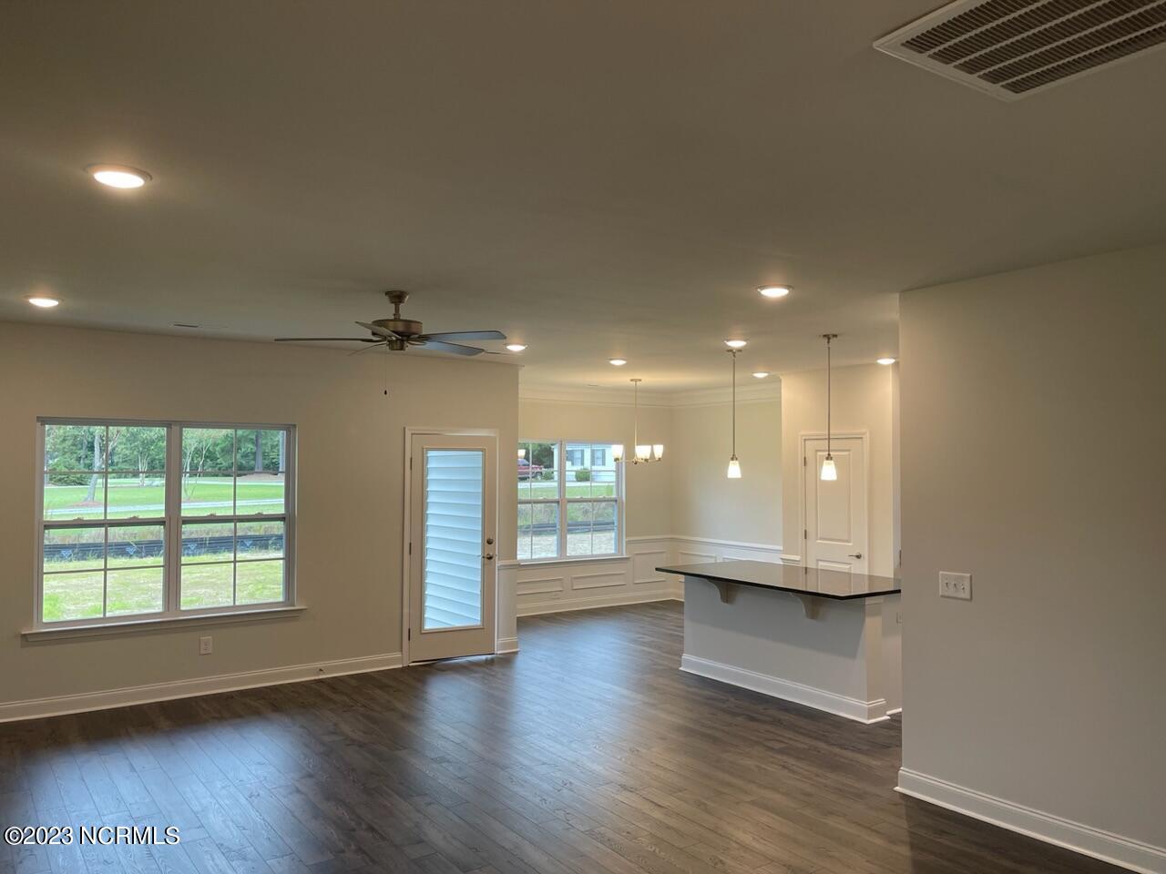 431 Seashore Street Property Photo 10