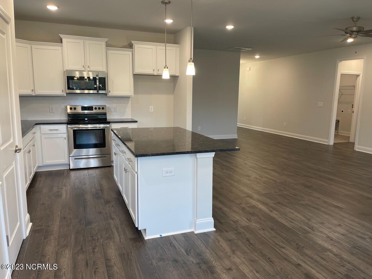 431 Seashore Street Property Photo 12