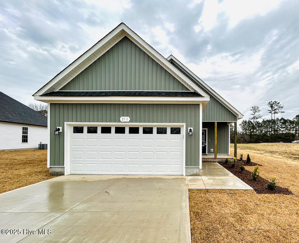 211 Deer Haven Drive Property Photo 1