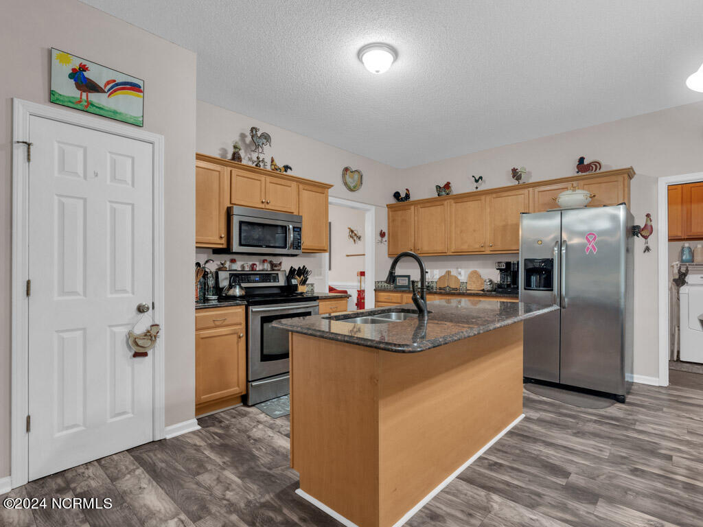 778 Village Point Road Property Photo 6