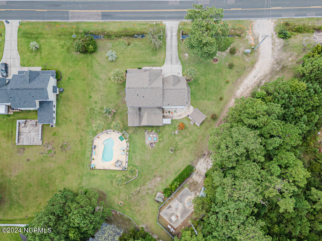 778 Village Point Road Property Photo 36