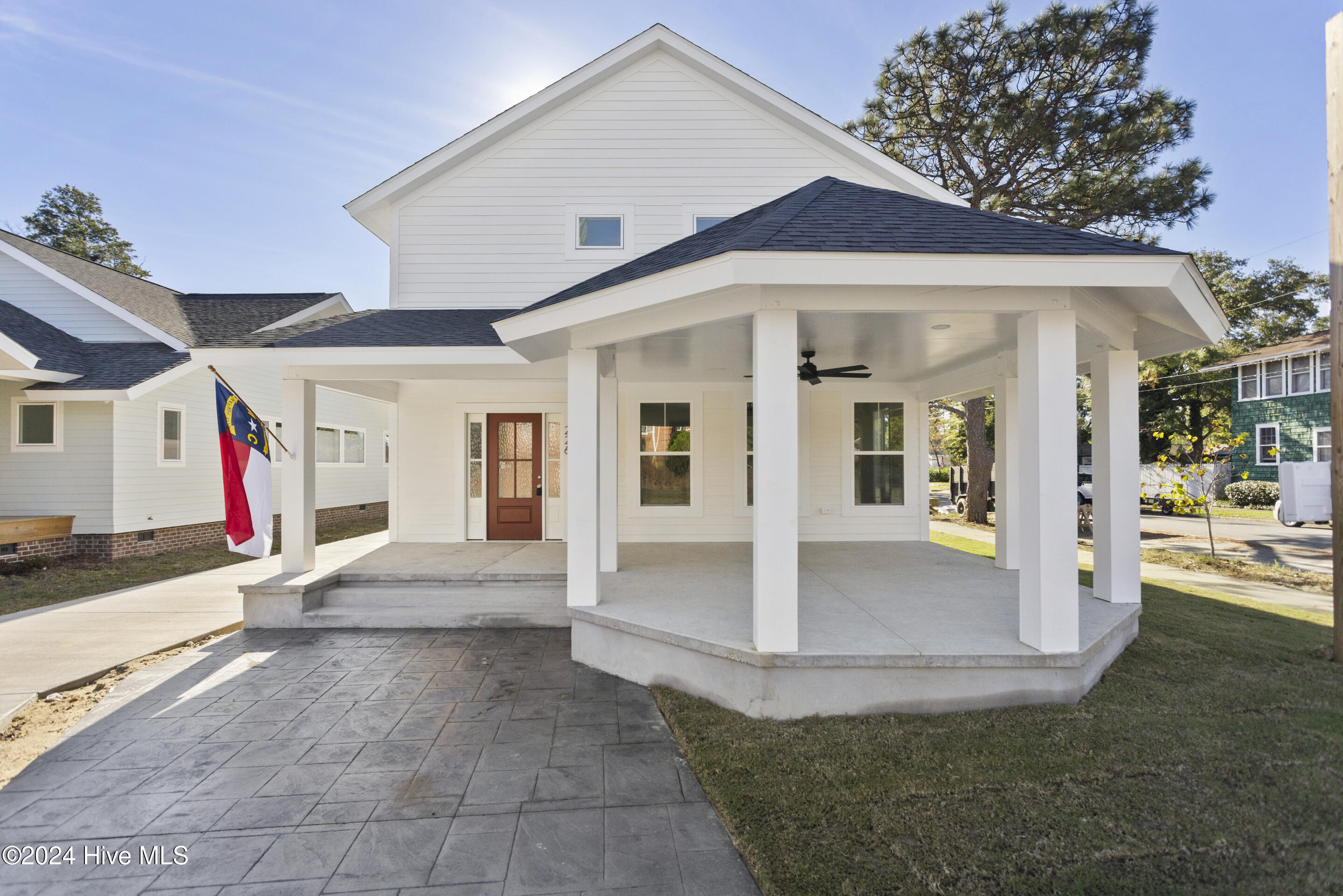 226 Central Boulevard Property Photo 1